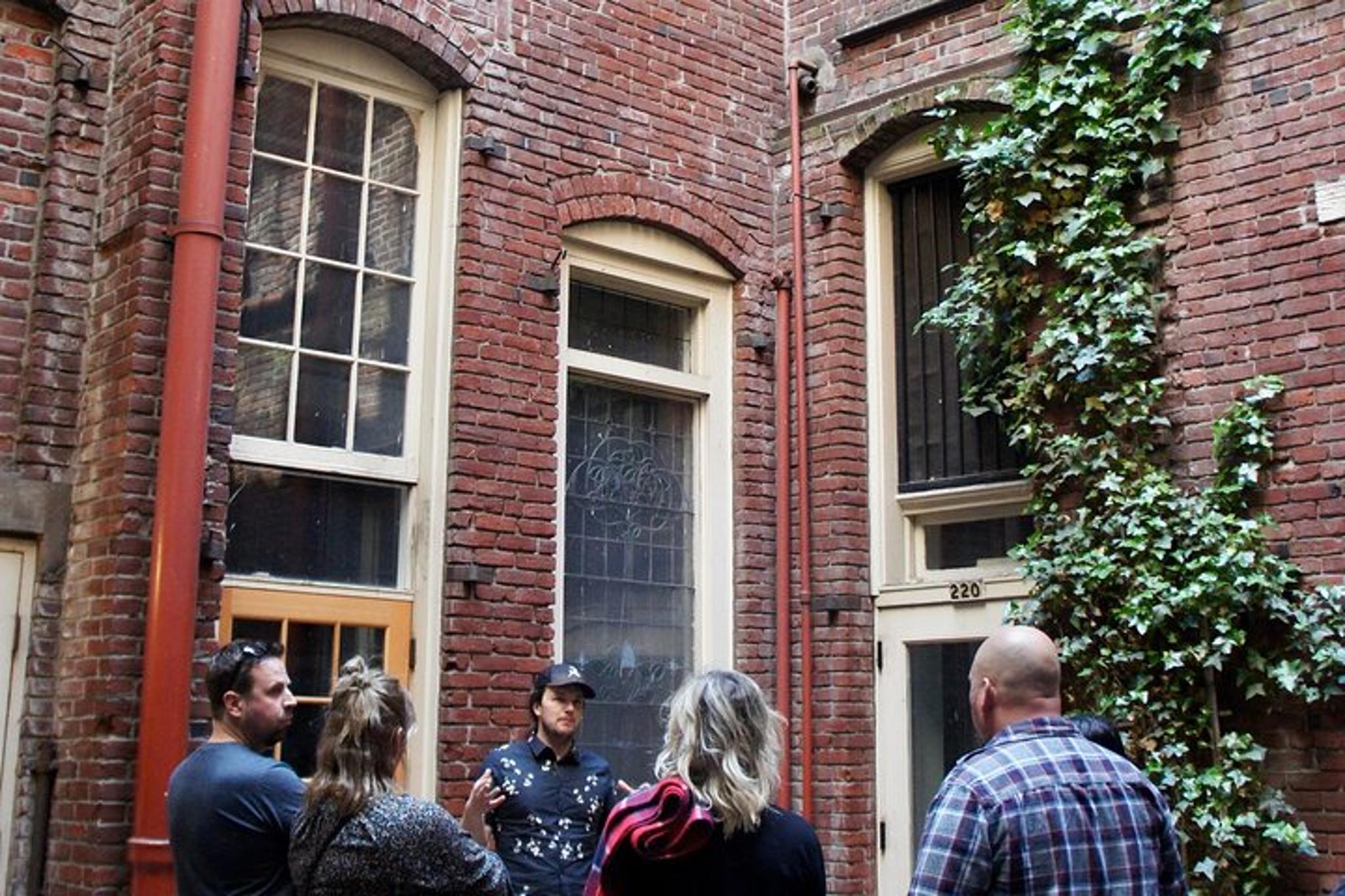 Portland Underground Shanghai Tunnel Tour with Brewery Tastings - Image 3