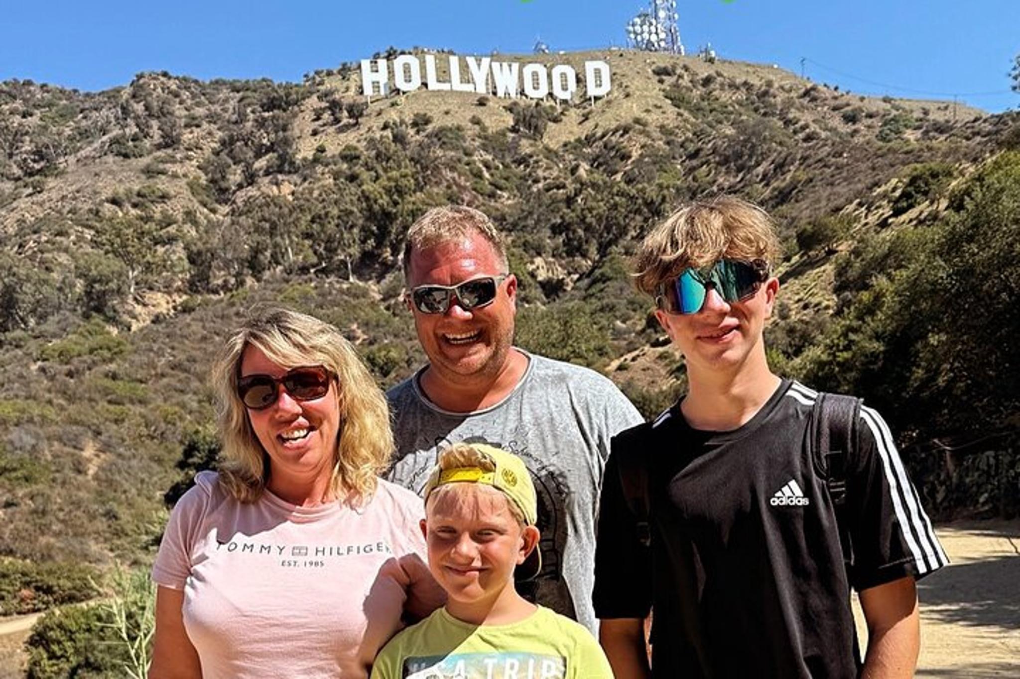 Los Angeles Afternoon Tour with Hollywood Sign and Star Homes - Image 2