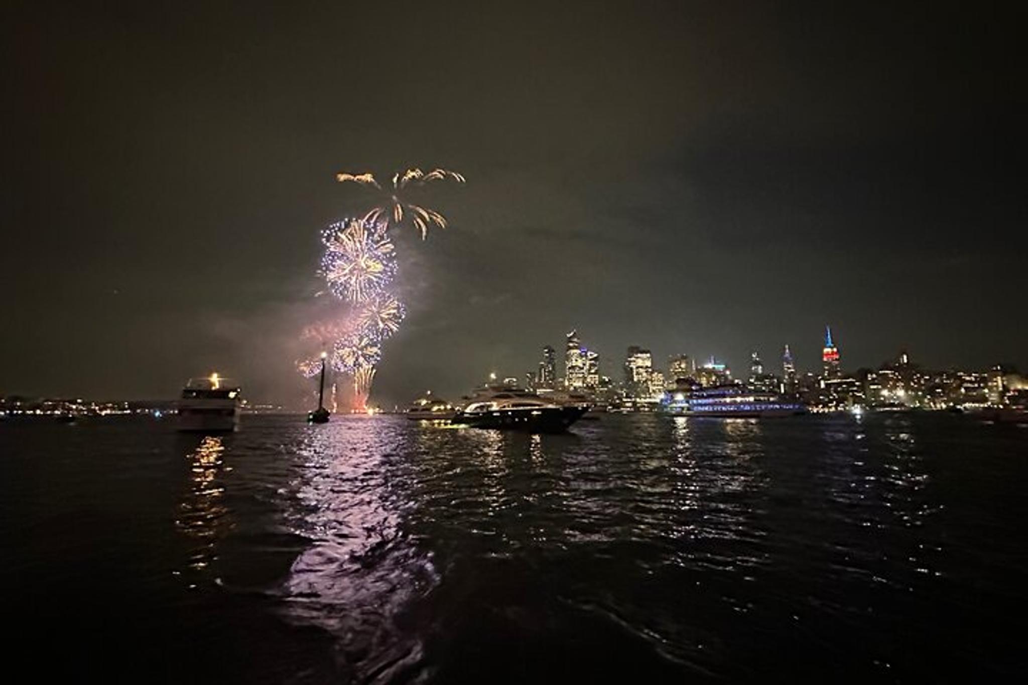 NYC Fireworks Cruise over Statue of Liberty - Image 4