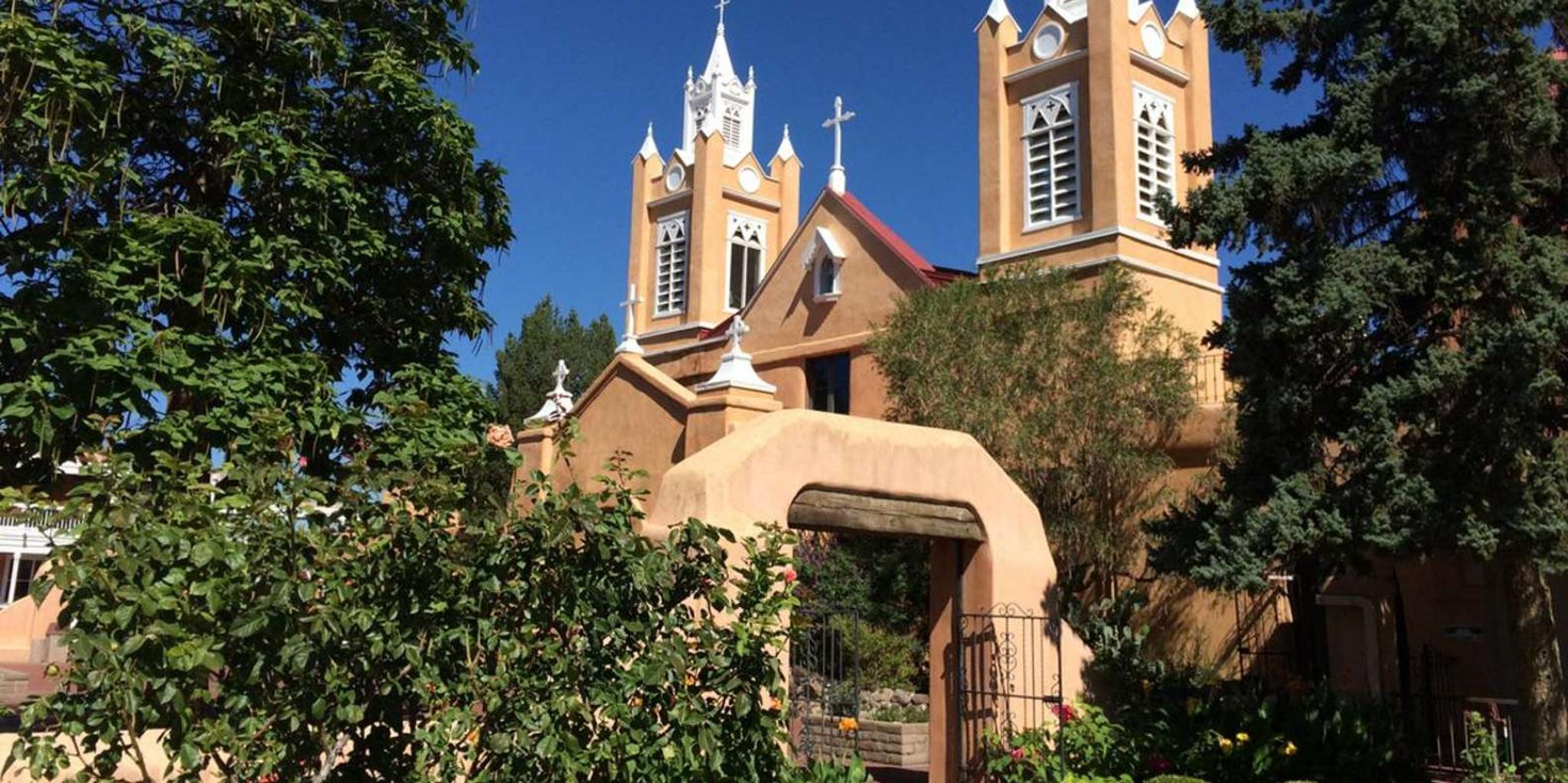 Albuquerque Plazas and Museums Private Tour 2.5 hr - Image 1