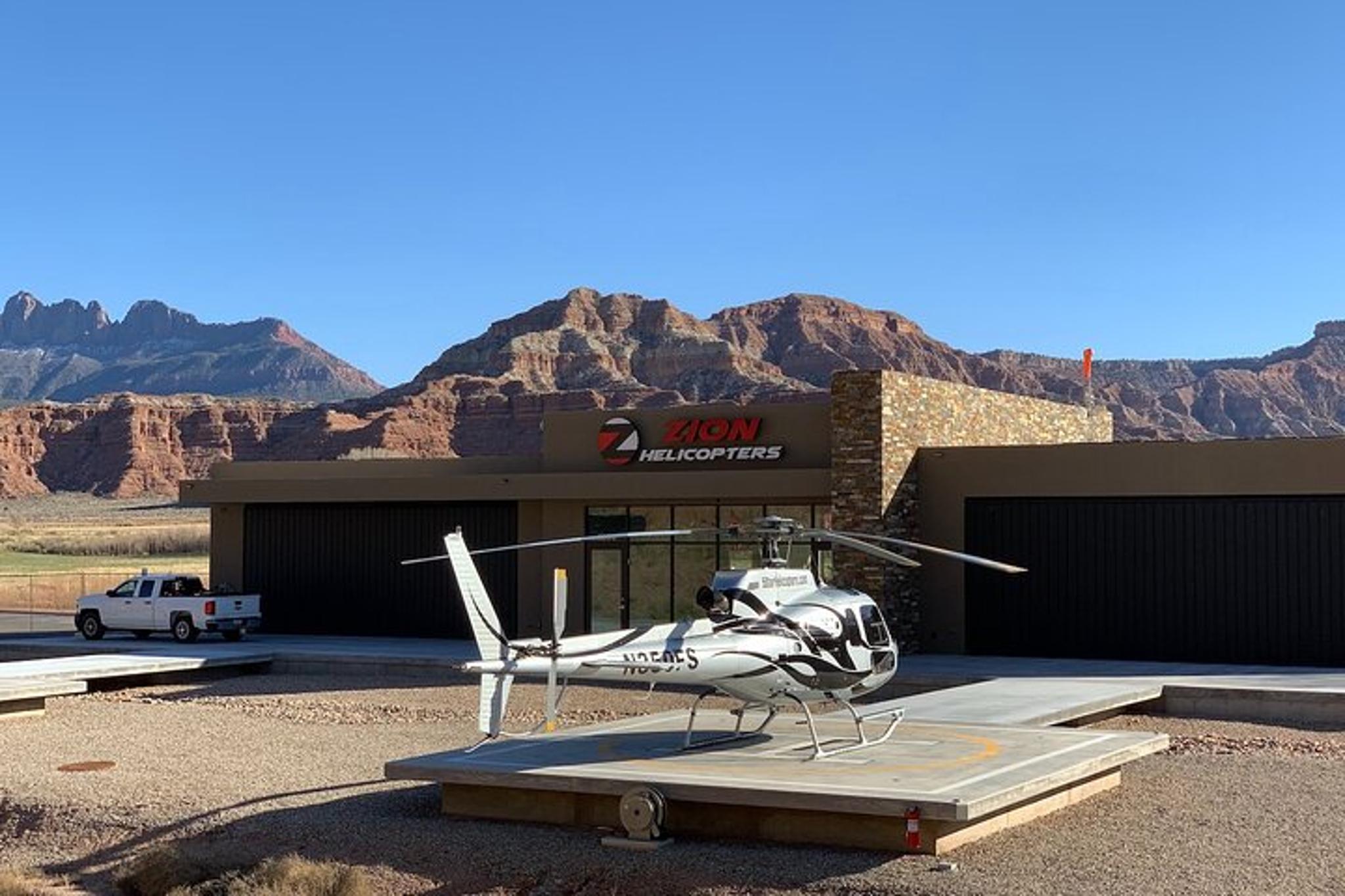 Zion Helicopter Tour - 30 Min - Image 3