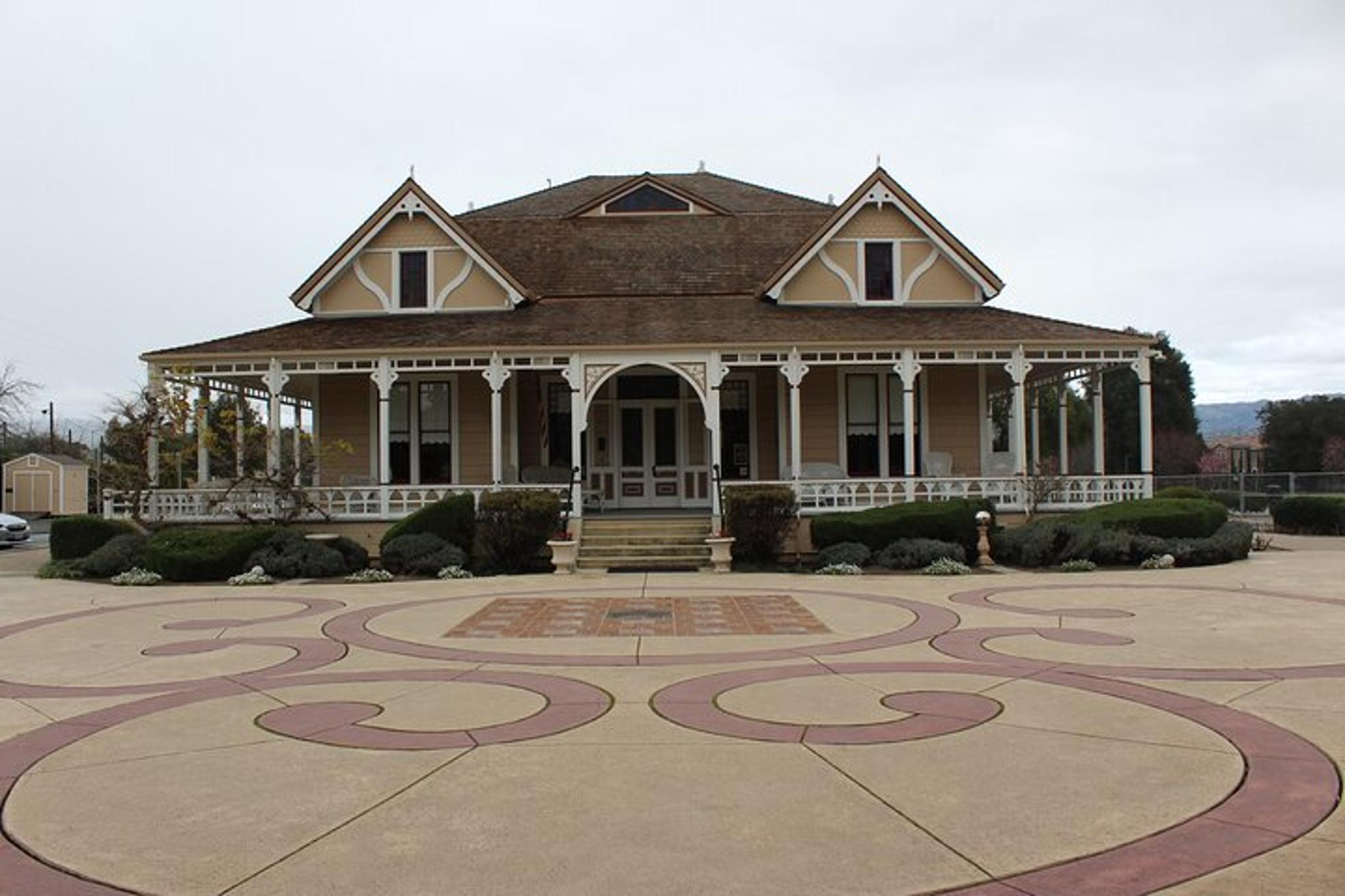 Missing City Self-Guided Walking Tour