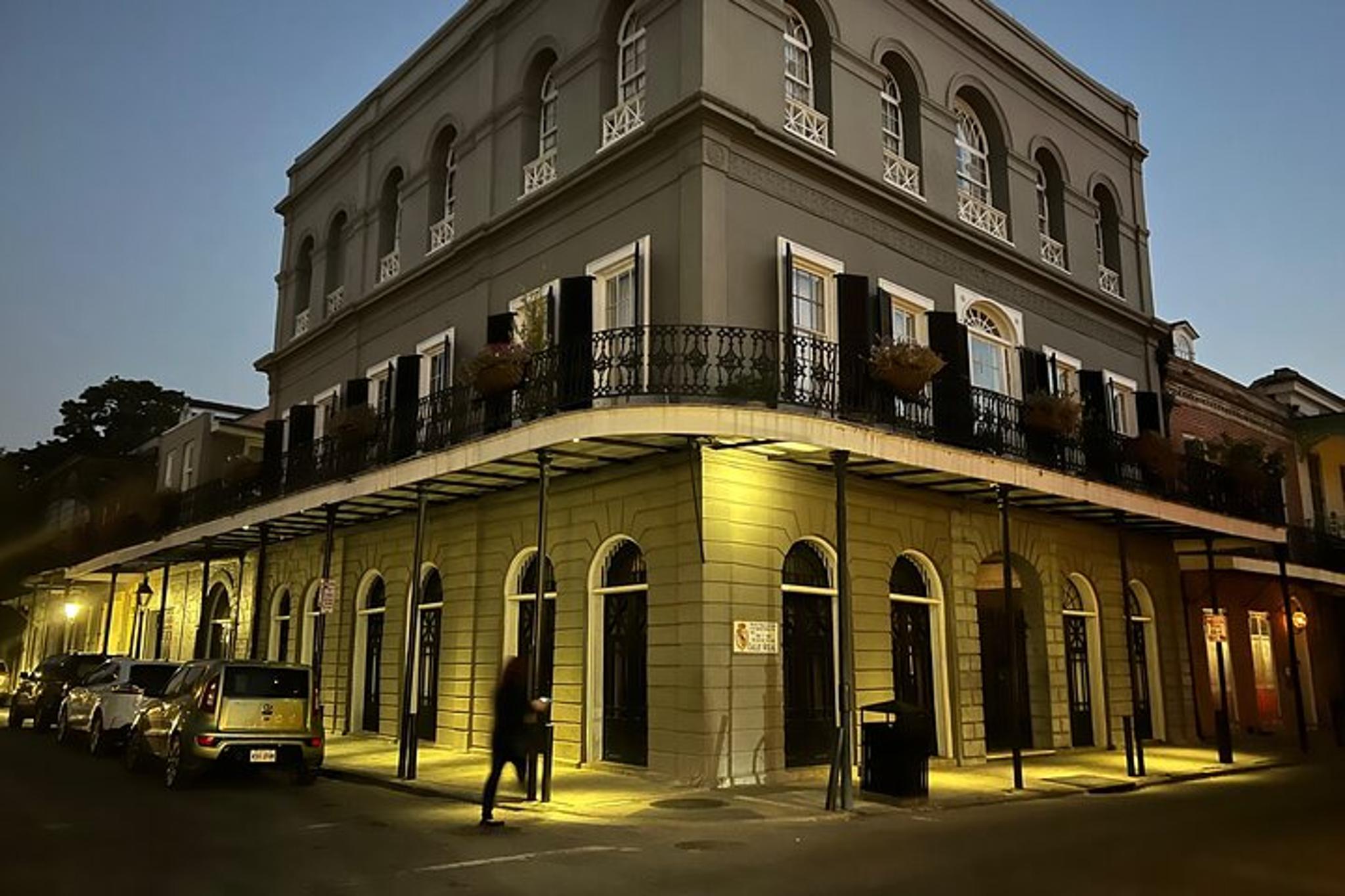 New Orleans Ghost & Voodoo Walking Tour