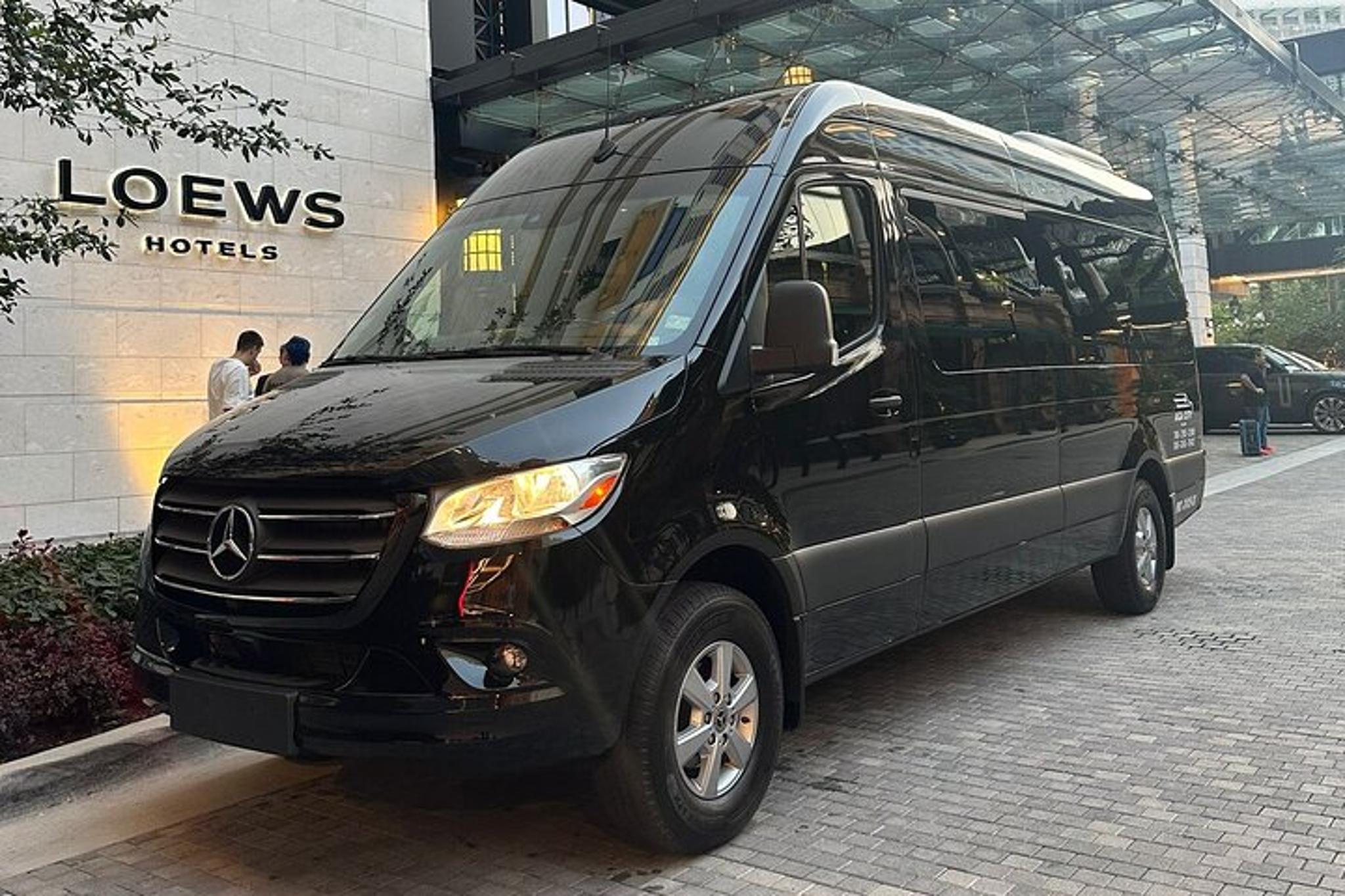 Miami Airport Shuttle Service - Image 6