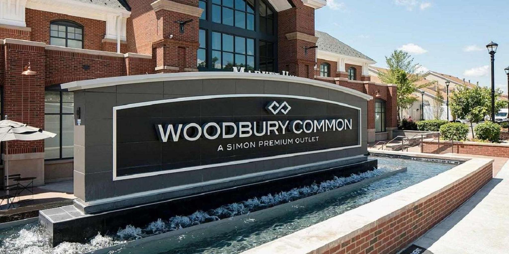 New York Chuang Yen Monastery & Woodbury Outlets Day Tour - Image 3