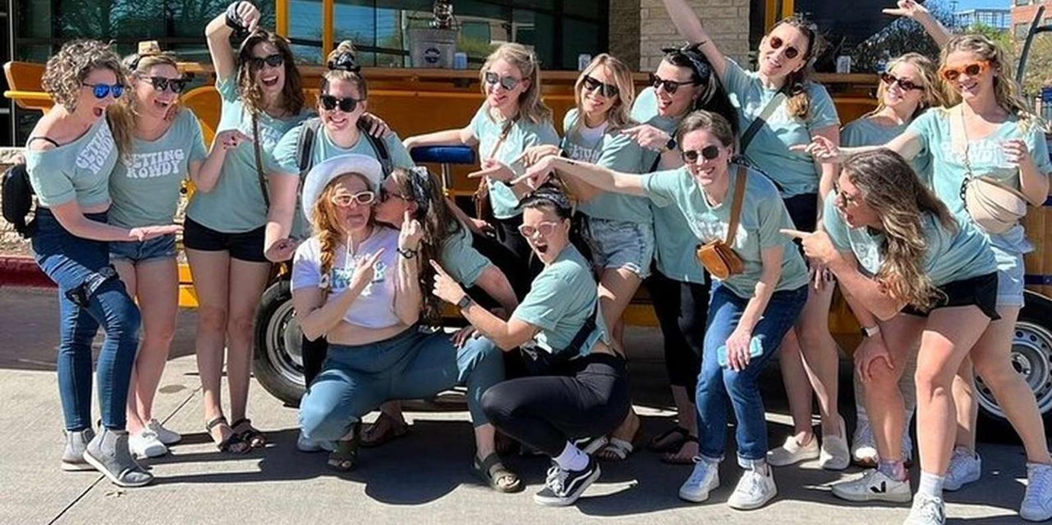 Austin Pedal Pub Party Bike Tour 2 hr - Image 4