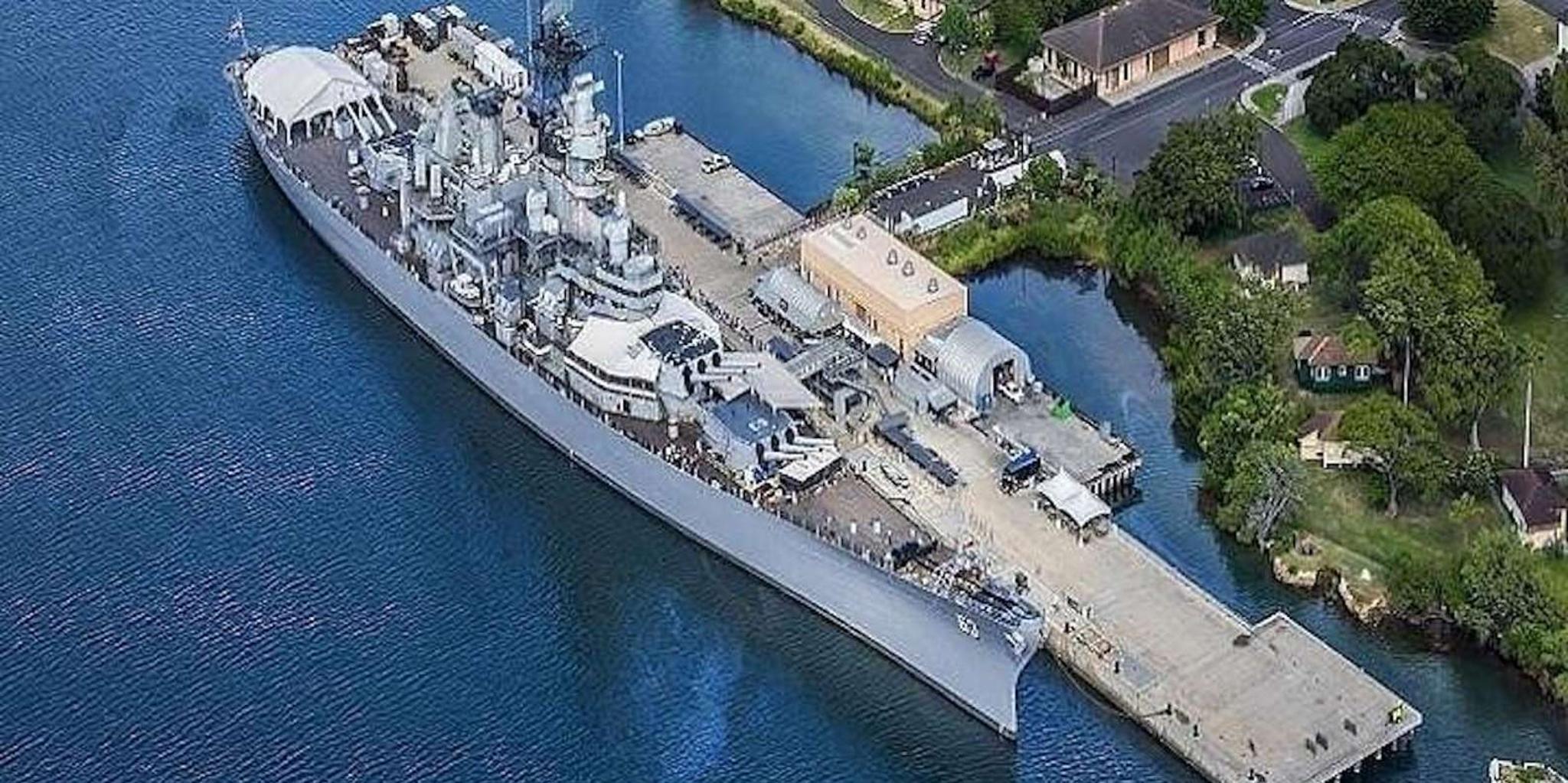Waikiki Pearl Harbor Battleships Tour