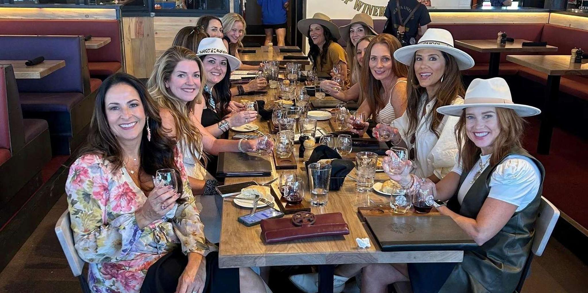 Sedona Wine and Food Tour 4 hr - Image 1