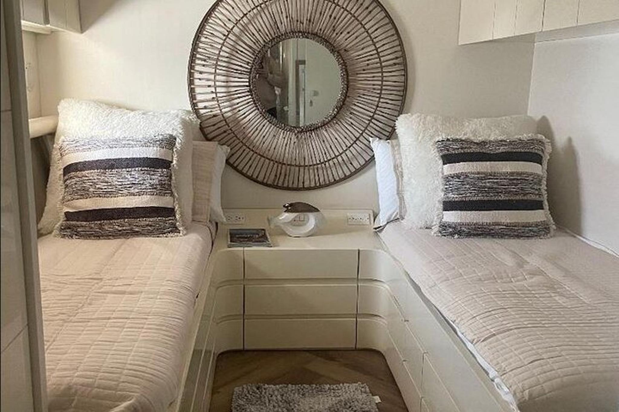 Long Beach Yacht Rental 4 hr - Image 3