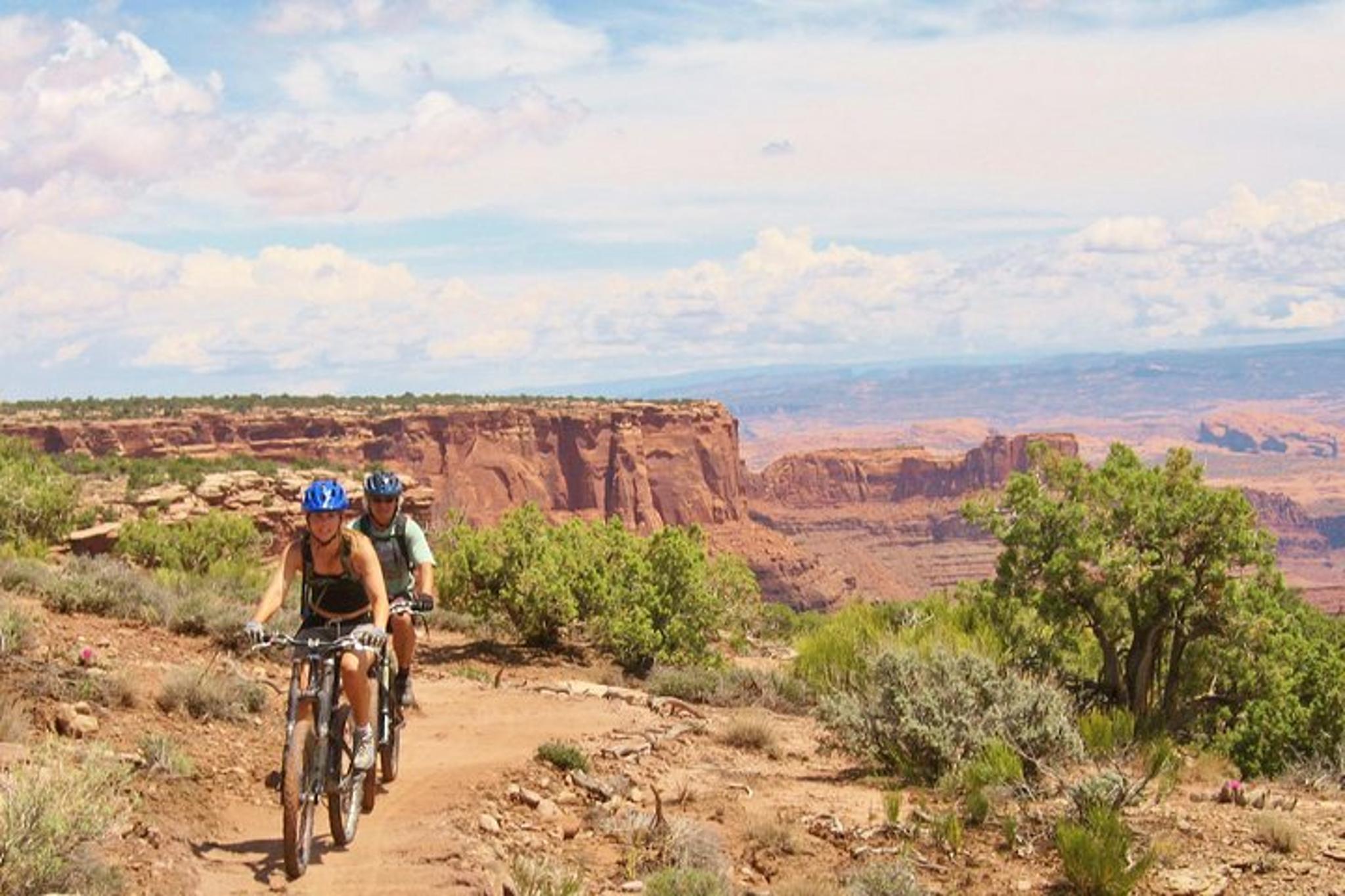 Moab Mountain Biking Tour Intermediate 4 hr - Image 2