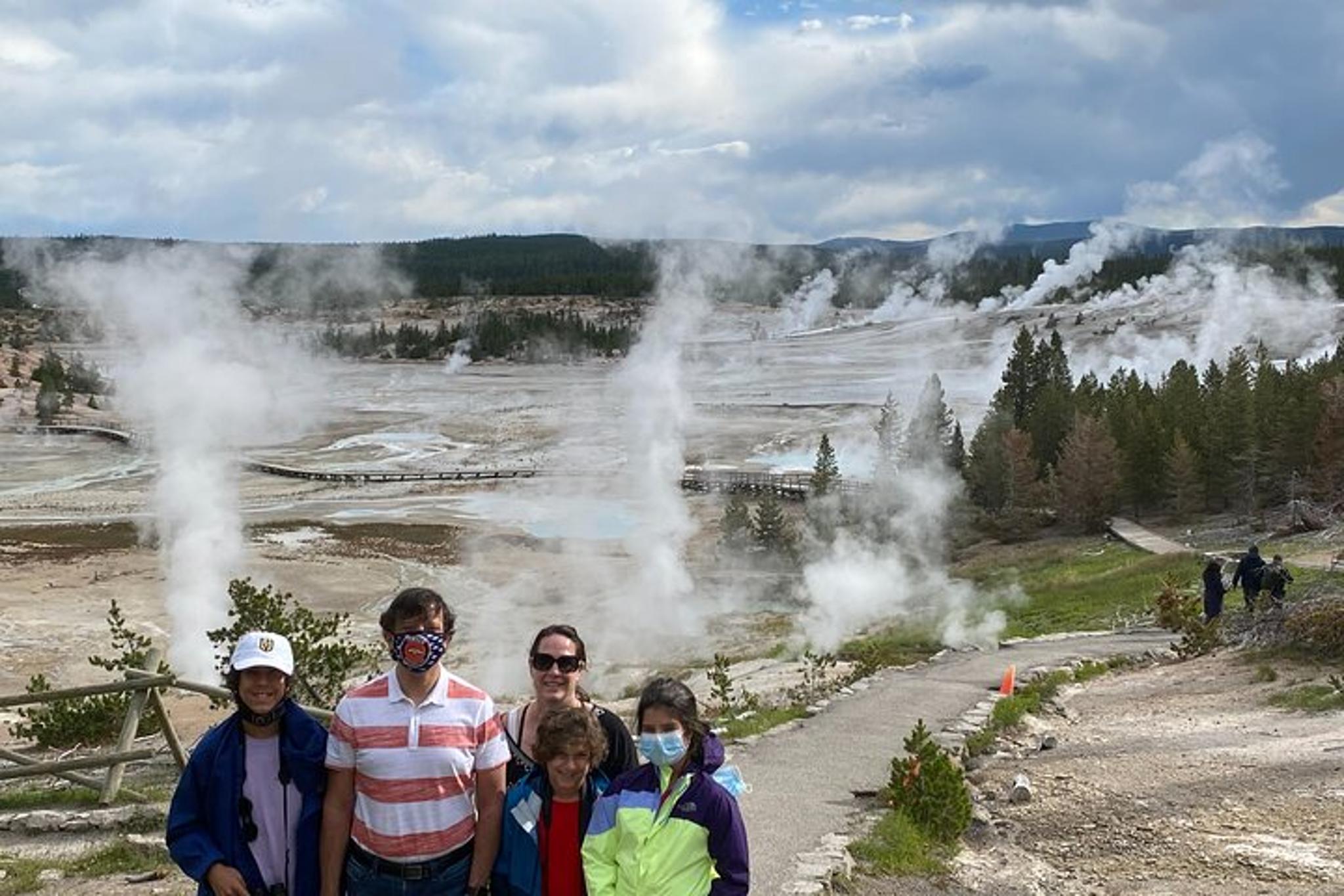 Yellowstone Private Small-Group Tour with Lunch - Image 3