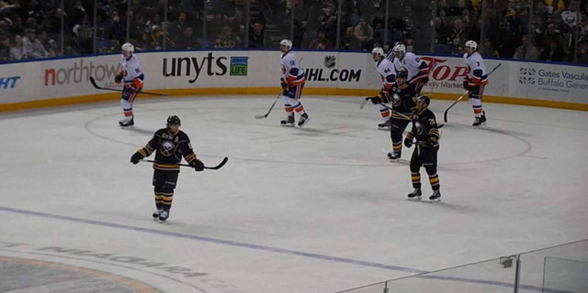 Buffalo Sabres Ice Hockey Game Ticket - Image 3