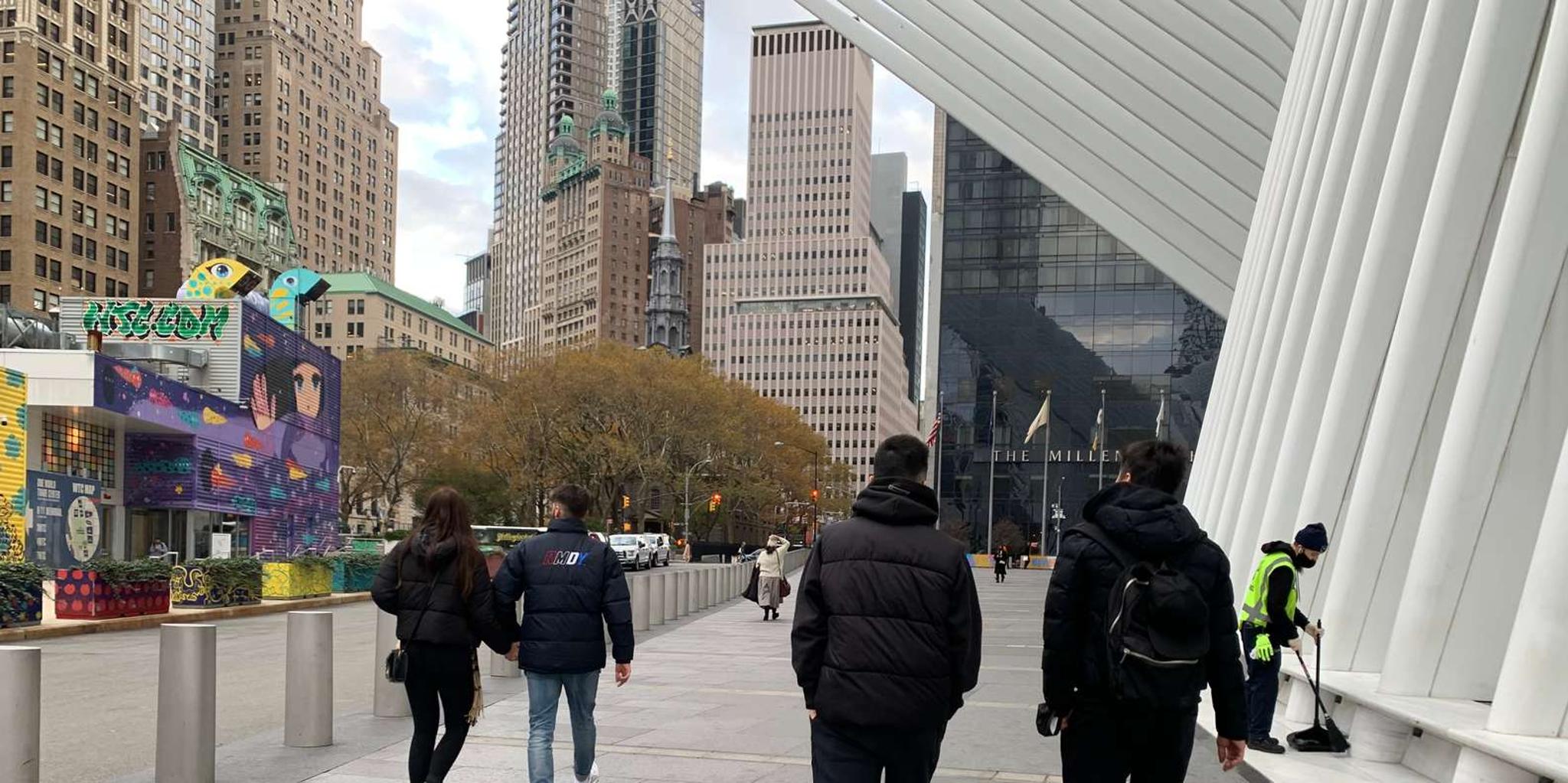 New York City 9/11 Memorial and Financial District Walking Tour - Image 5