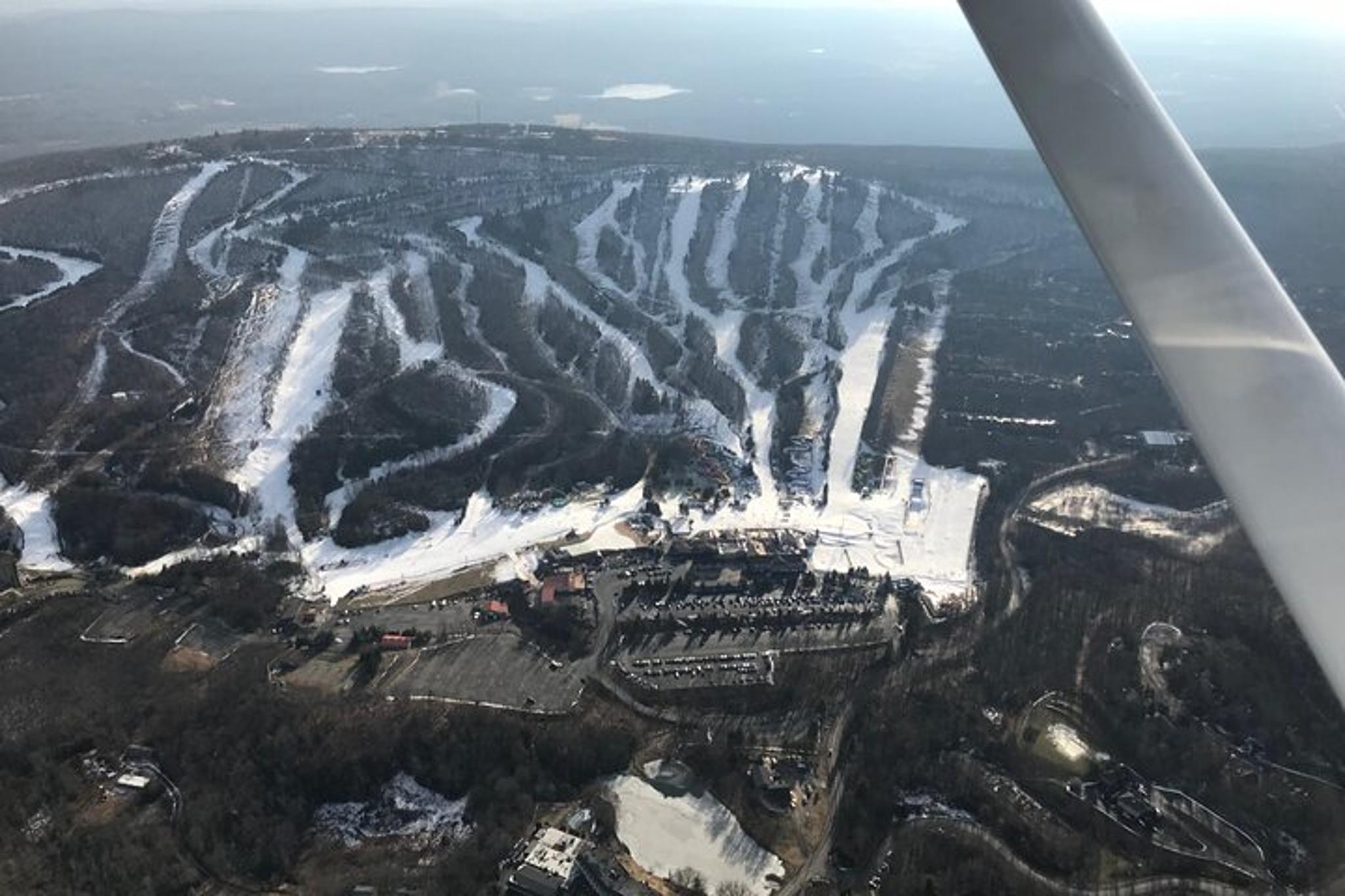 Mount Pocono Observation Air Tour - Image 1