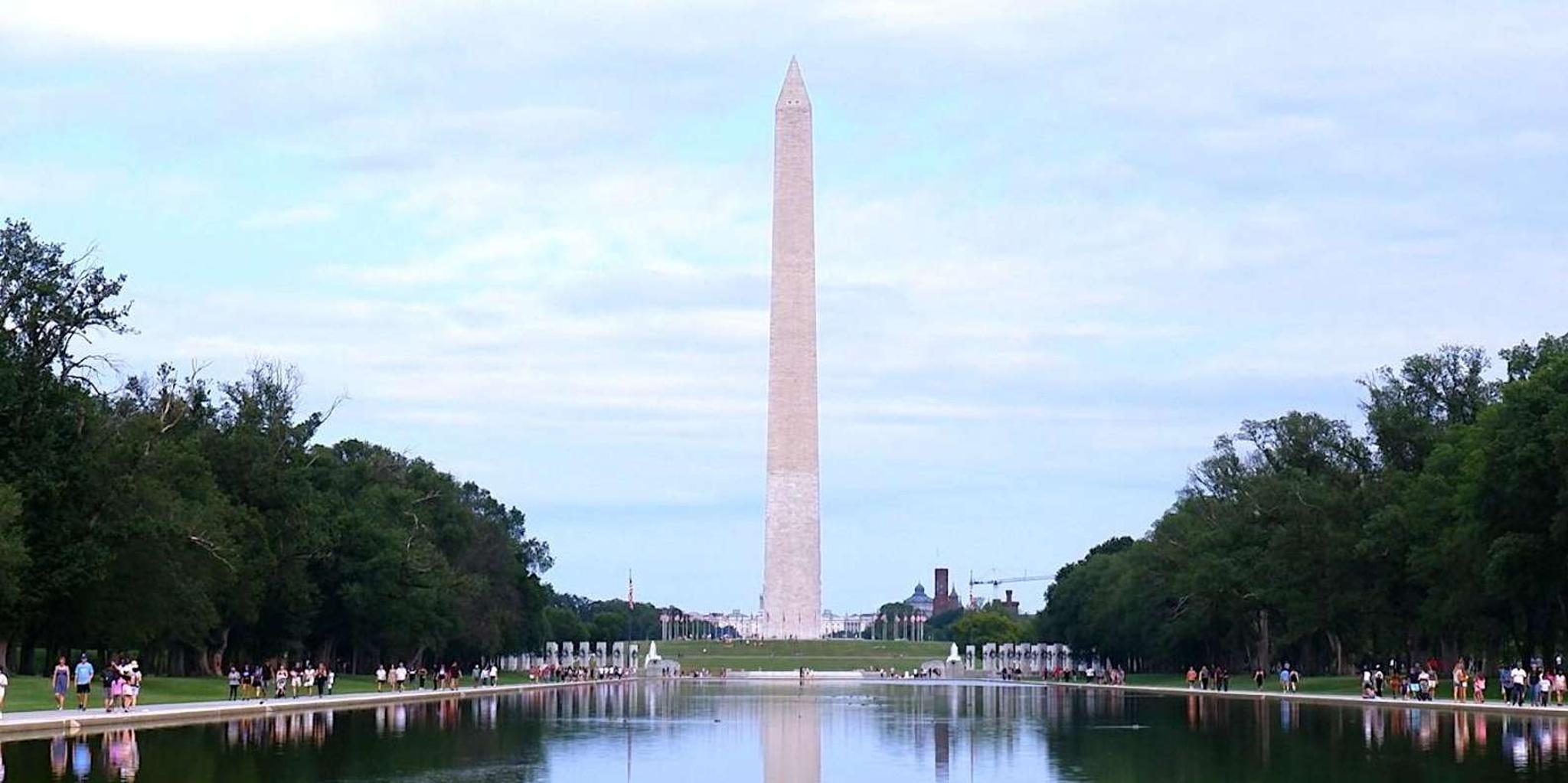 Washington DC National Mall Guided Tour with Washington Monument Entry - Image 3