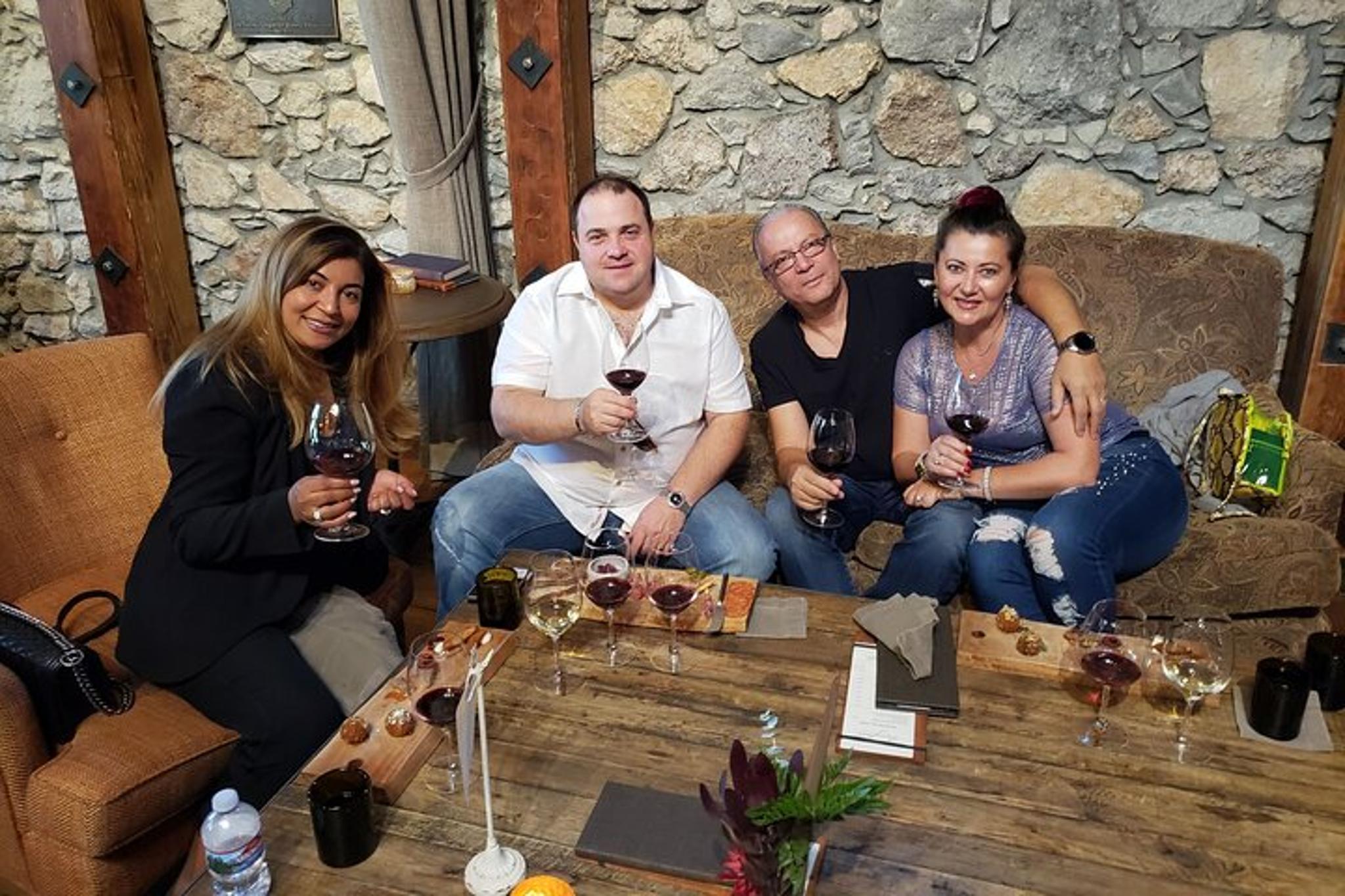 Napa Limousine Wine Tour 6 Hr - Image 2