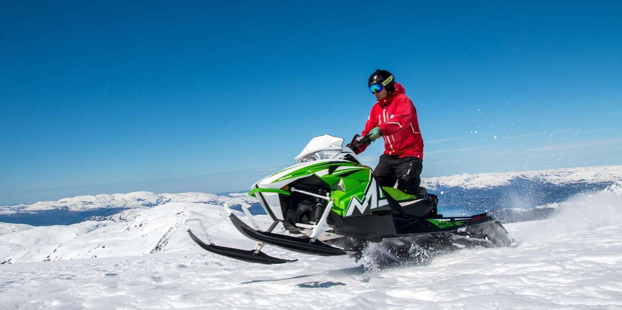 Jackson Hole Snowmobile Tour in Bridger-Teton