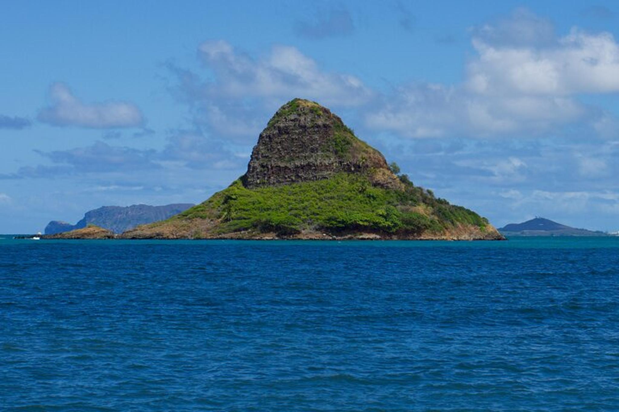 Oahu Private Tour for Up to 4 Guests - Image 3