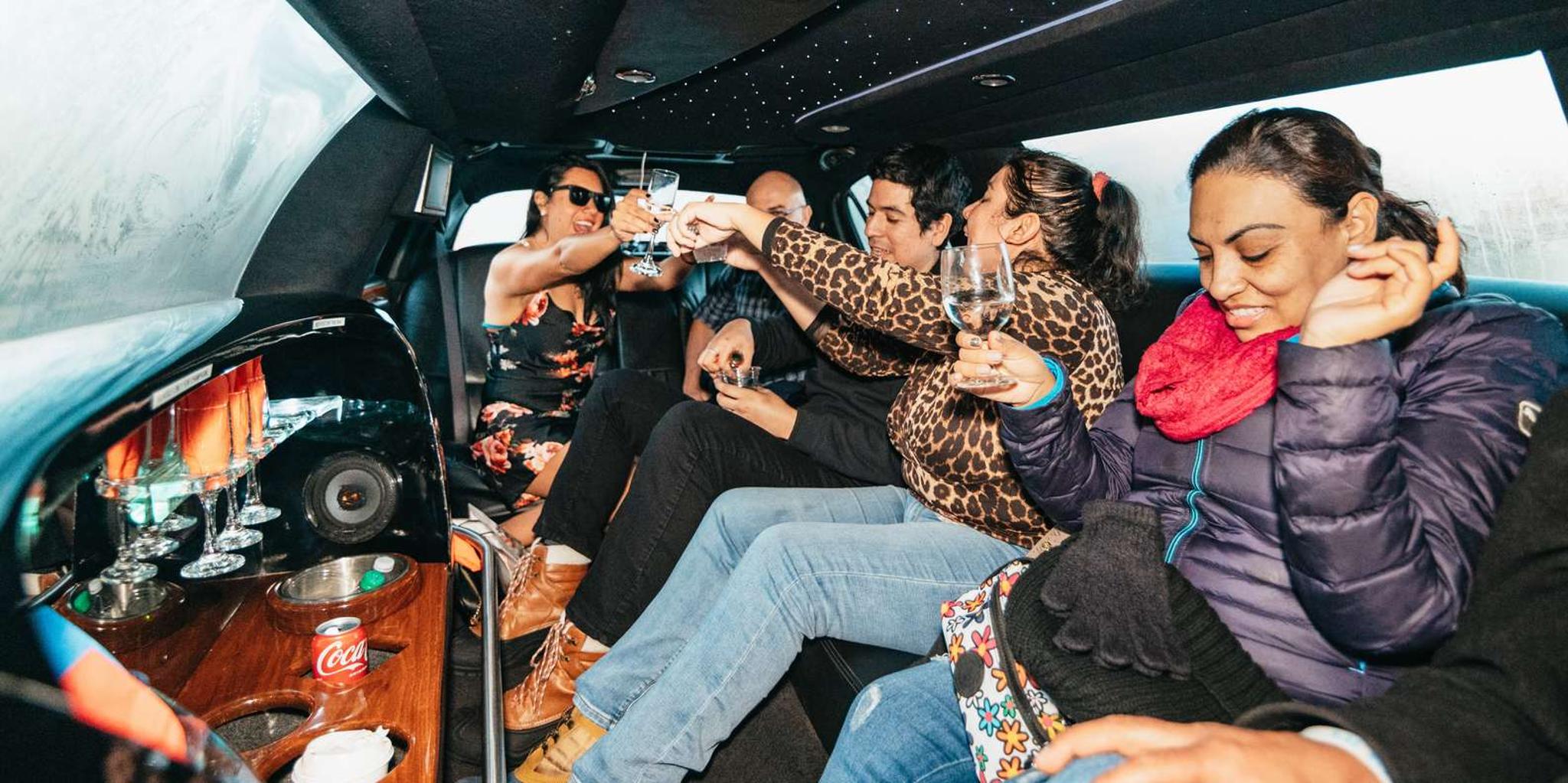 New York City Shopping Tour at Woodbury Common Outlets - Image 5