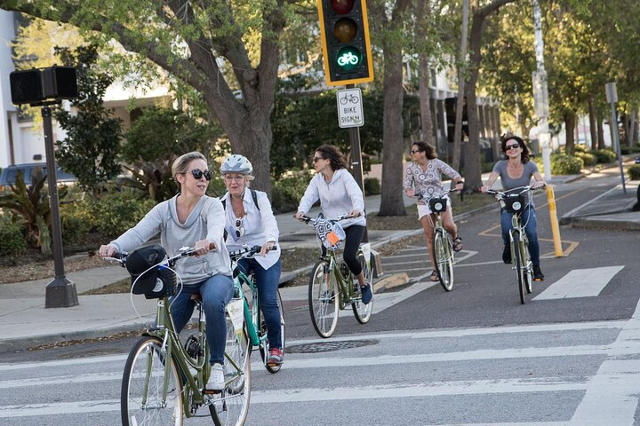 St. Petersburg Biking Tour - Image 5