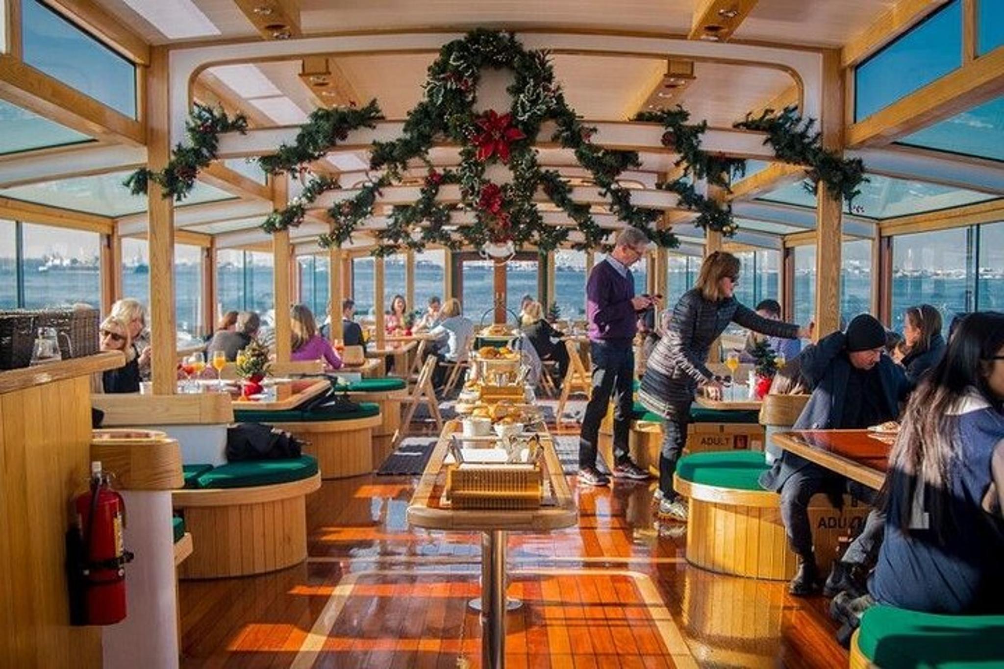 New York City Holiday Brunch Cruise - Image 3