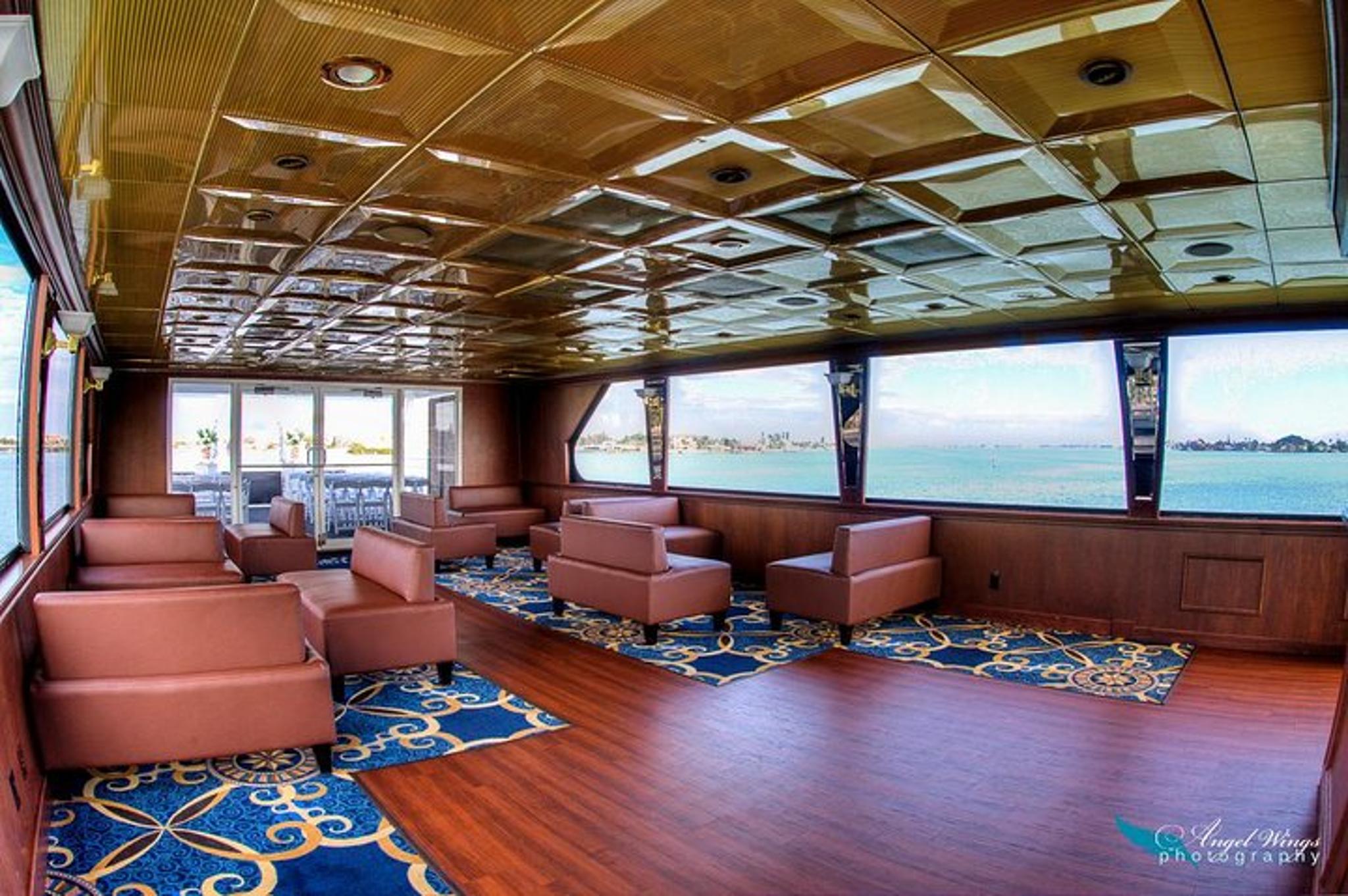 St Petersburg Yacht Dance Cruise - Image 5