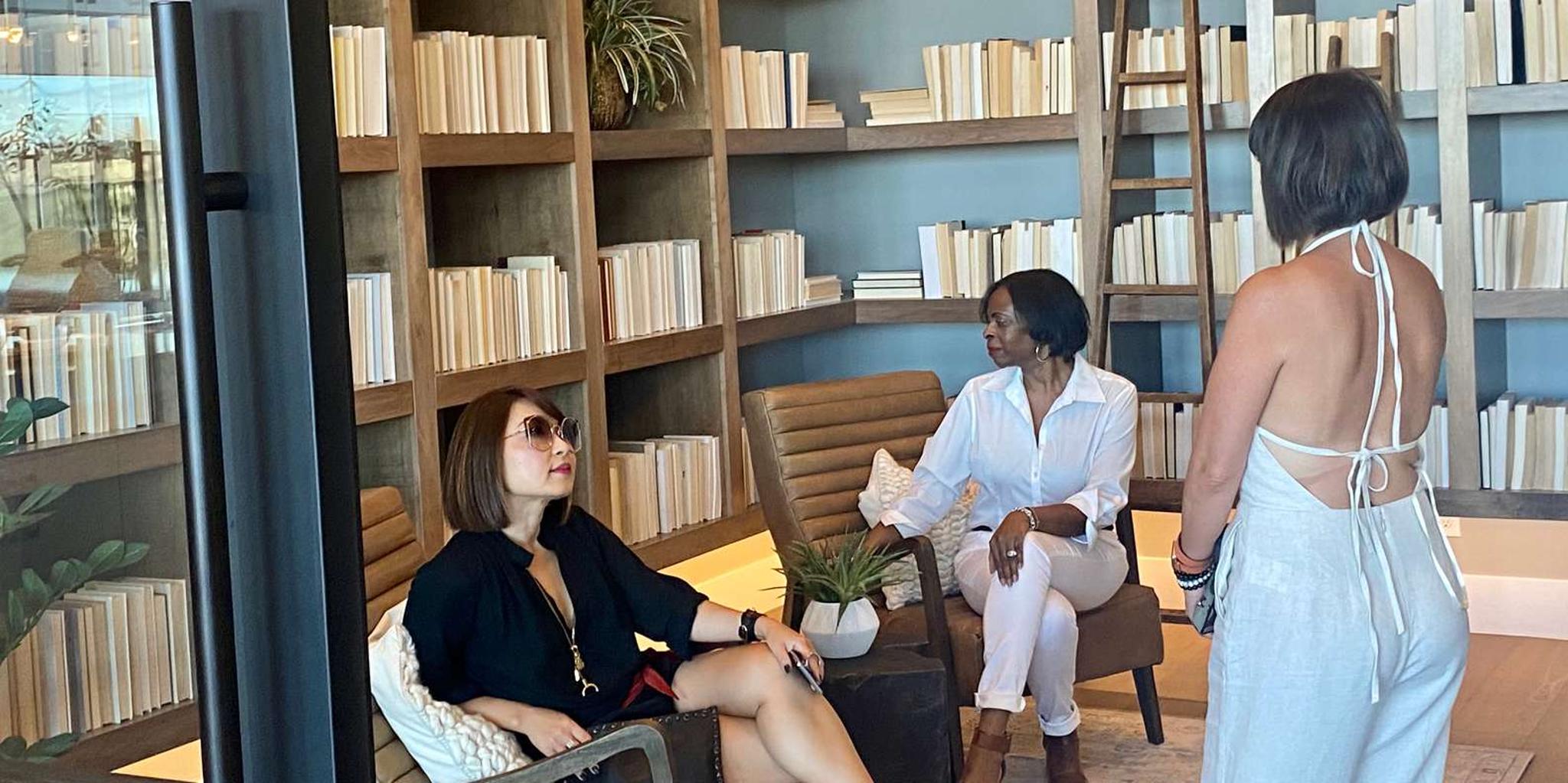 Las Vegas Home Tour with Snacks and Drinks 3 hr - Image 2