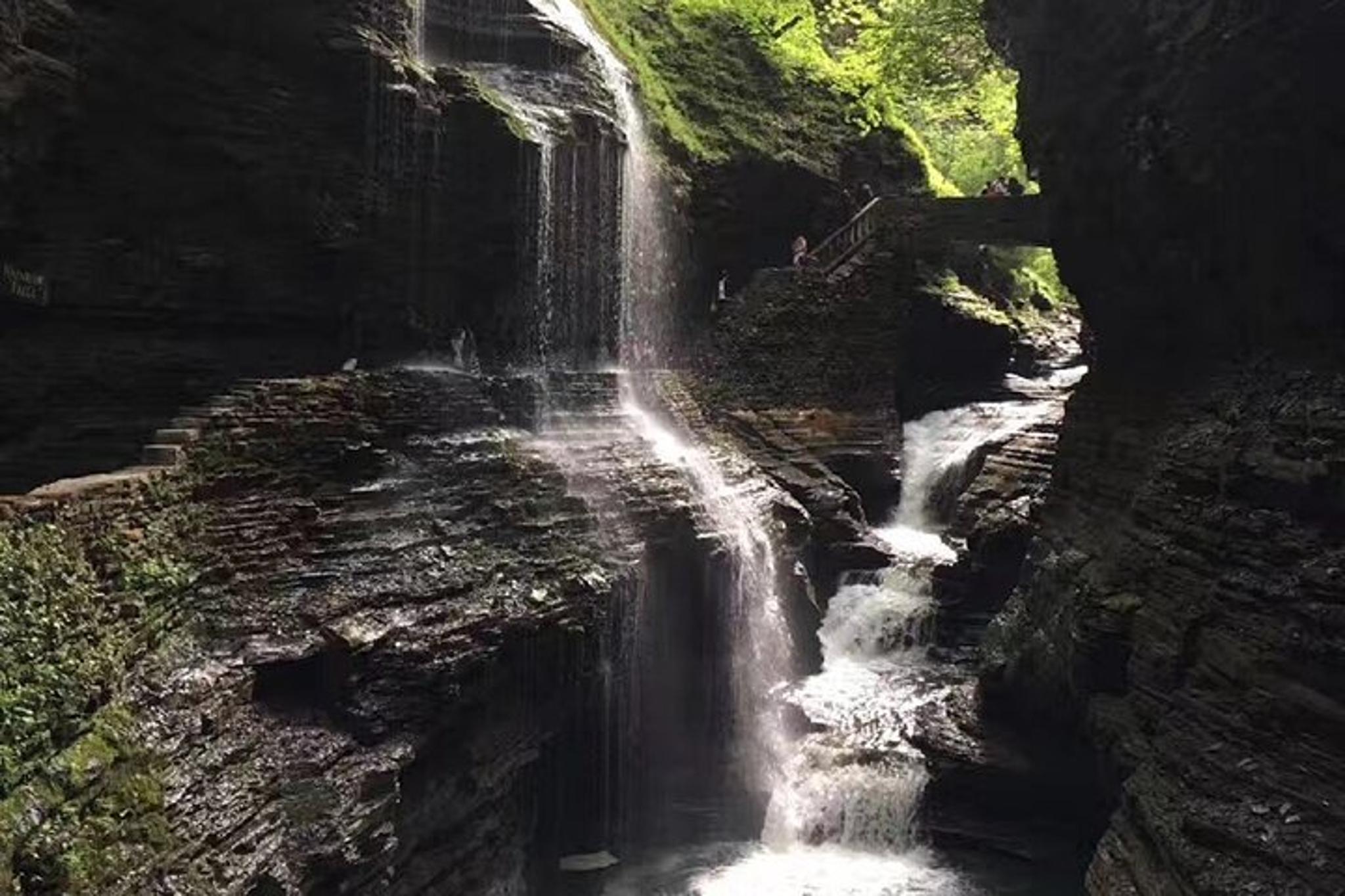 New York to Niagara Falls and Eastern Canada 5-Day Tour - Image 2