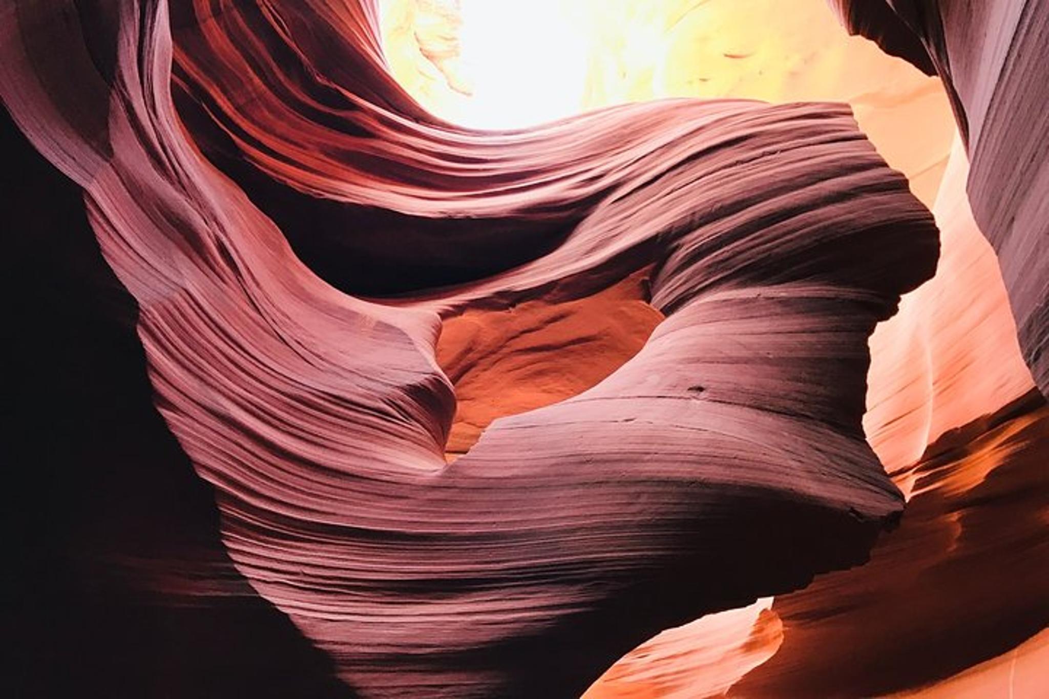 Page Lower Antelope Canyon Admission - Image 2