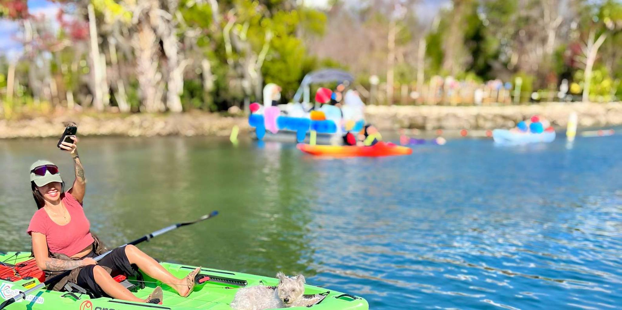 Crystal River Clear Kayak Manatee Tour with Free Photos - Image 2
