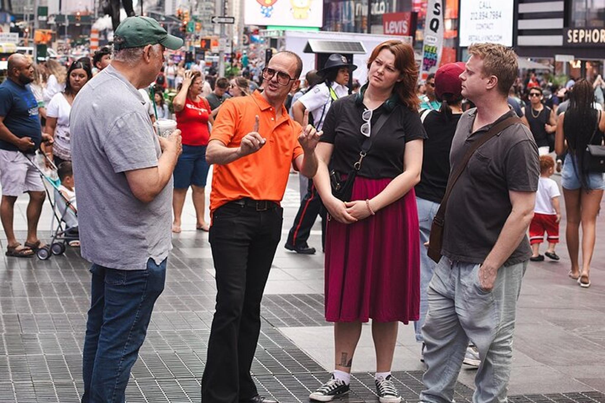 New York City Times Square and Skyscrapers Walking Tour - Image 3