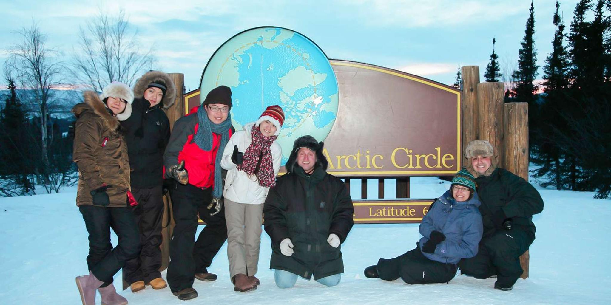 Fairbanks Arctic Circle Northern Lights Tour - Image 2