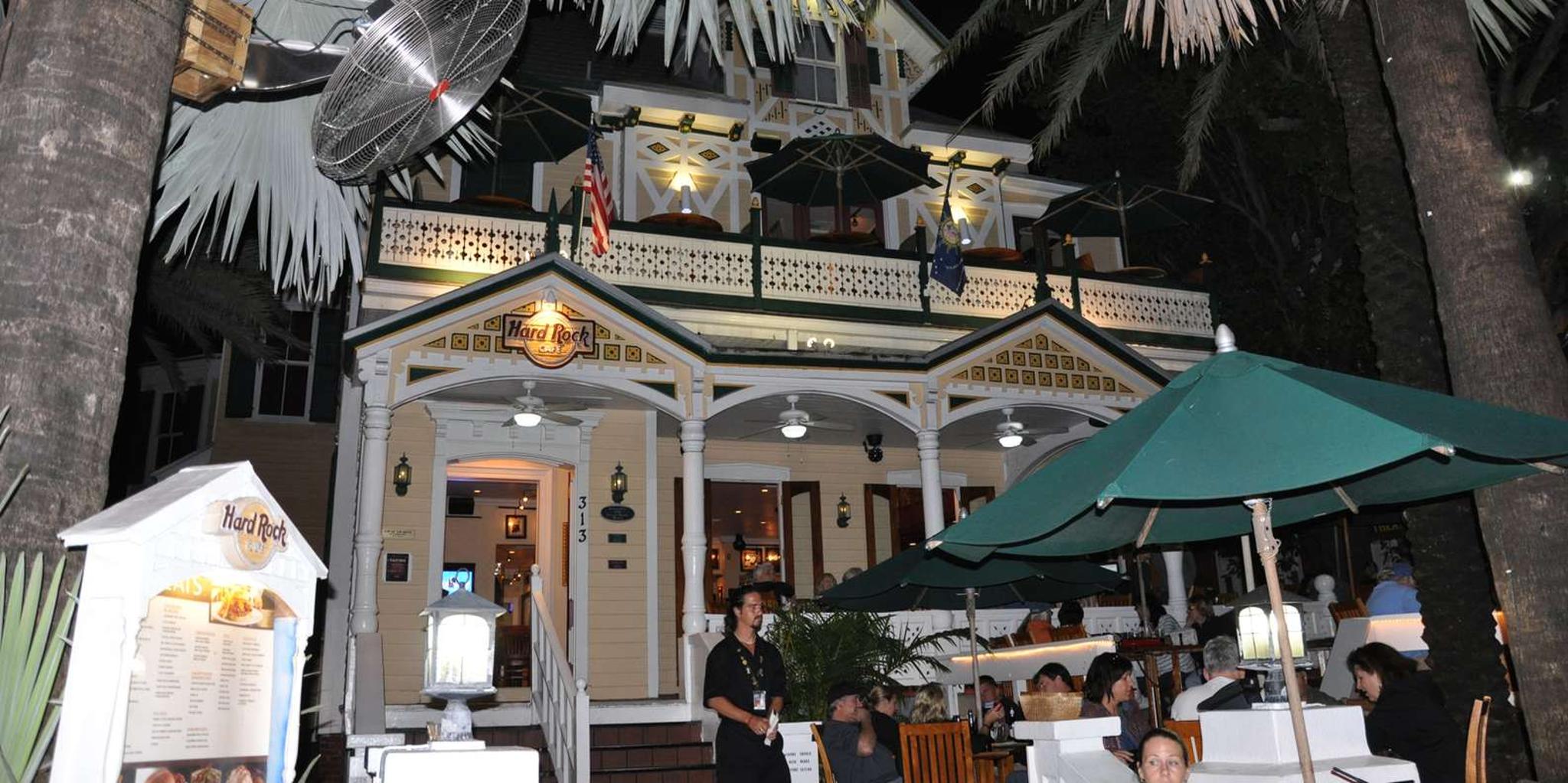 Key West Haunted Pub Crawl and Ghost Tour - Image 2