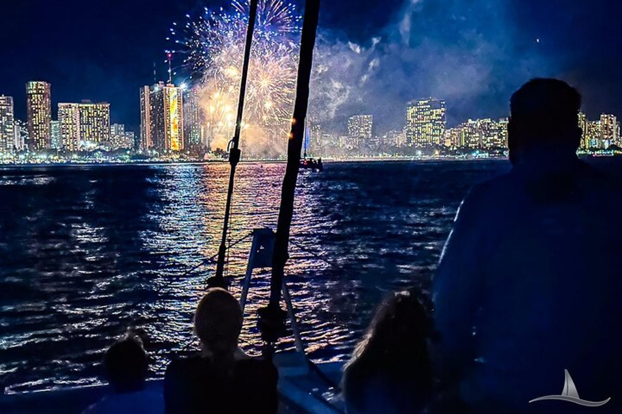 Waikiki Private Sailing Catamaran Tour - Image 5