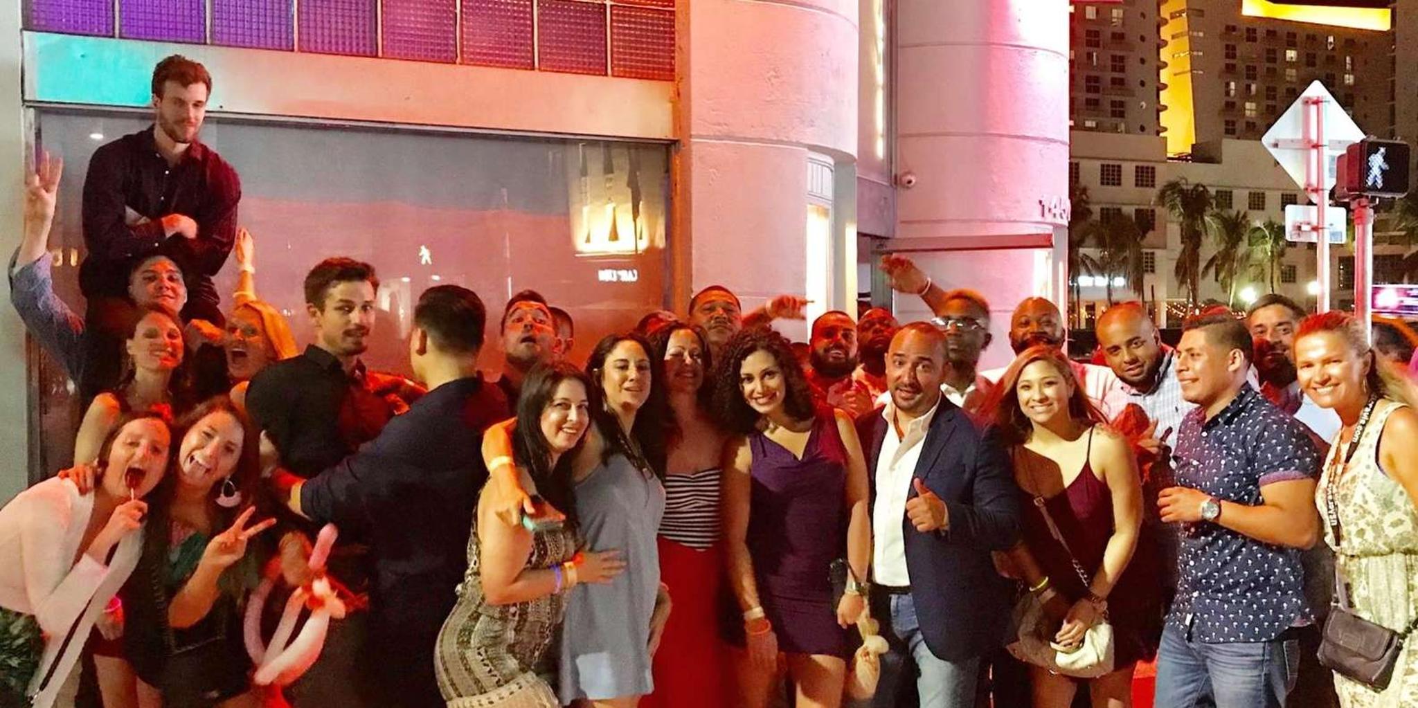 Miami Pub Crawl and Clubbing Experience - Image 4