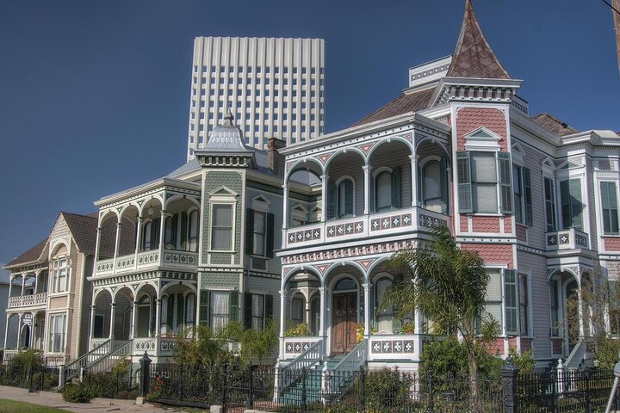 Galveston Reconstructed Private Tour - Image 4
