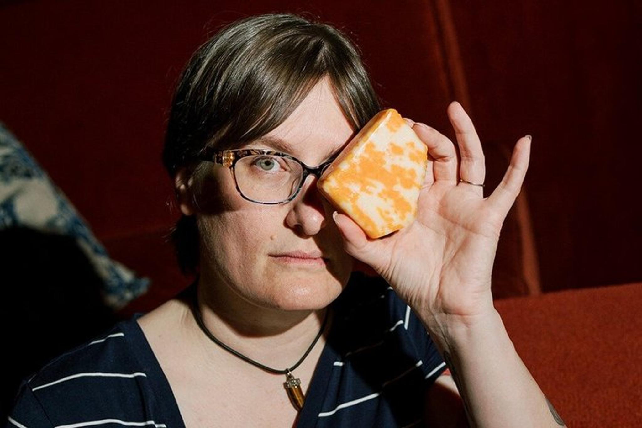 Chicago Fortune Reading with Cheese - Image 5