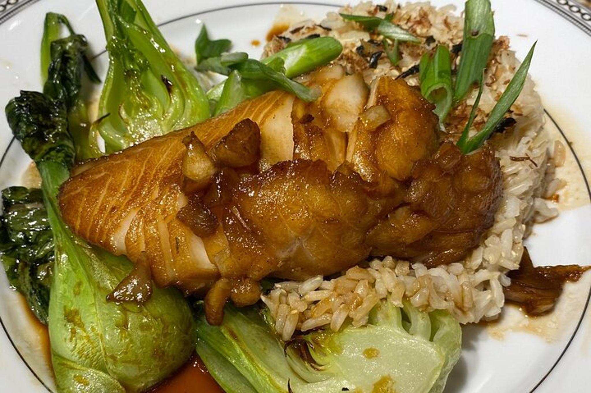 Sitka Dinner Cruise and Eco Tour - Image 4