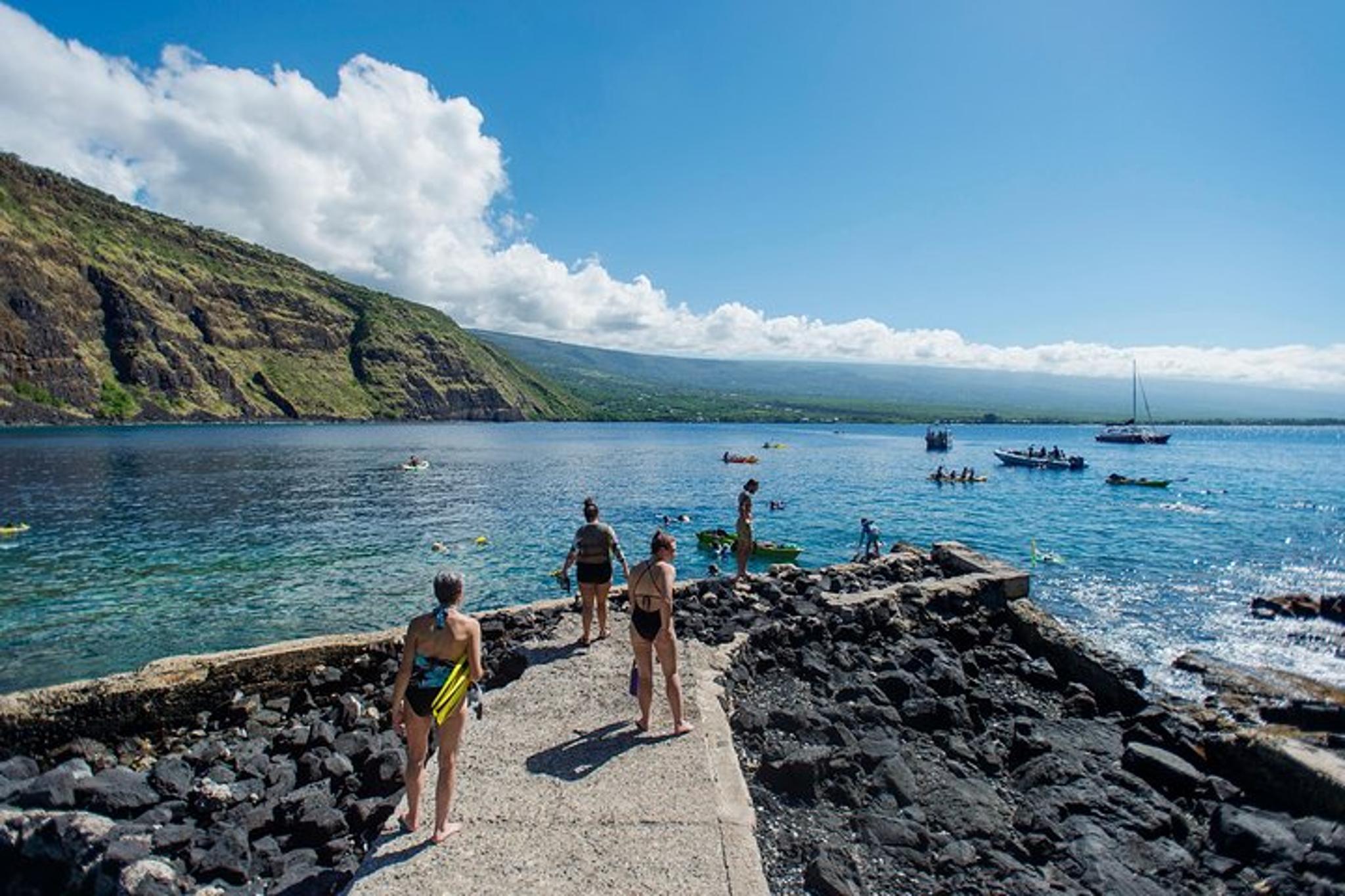 Kailua-Kona Snorkel Tour on a Power Catamaran - Image 4