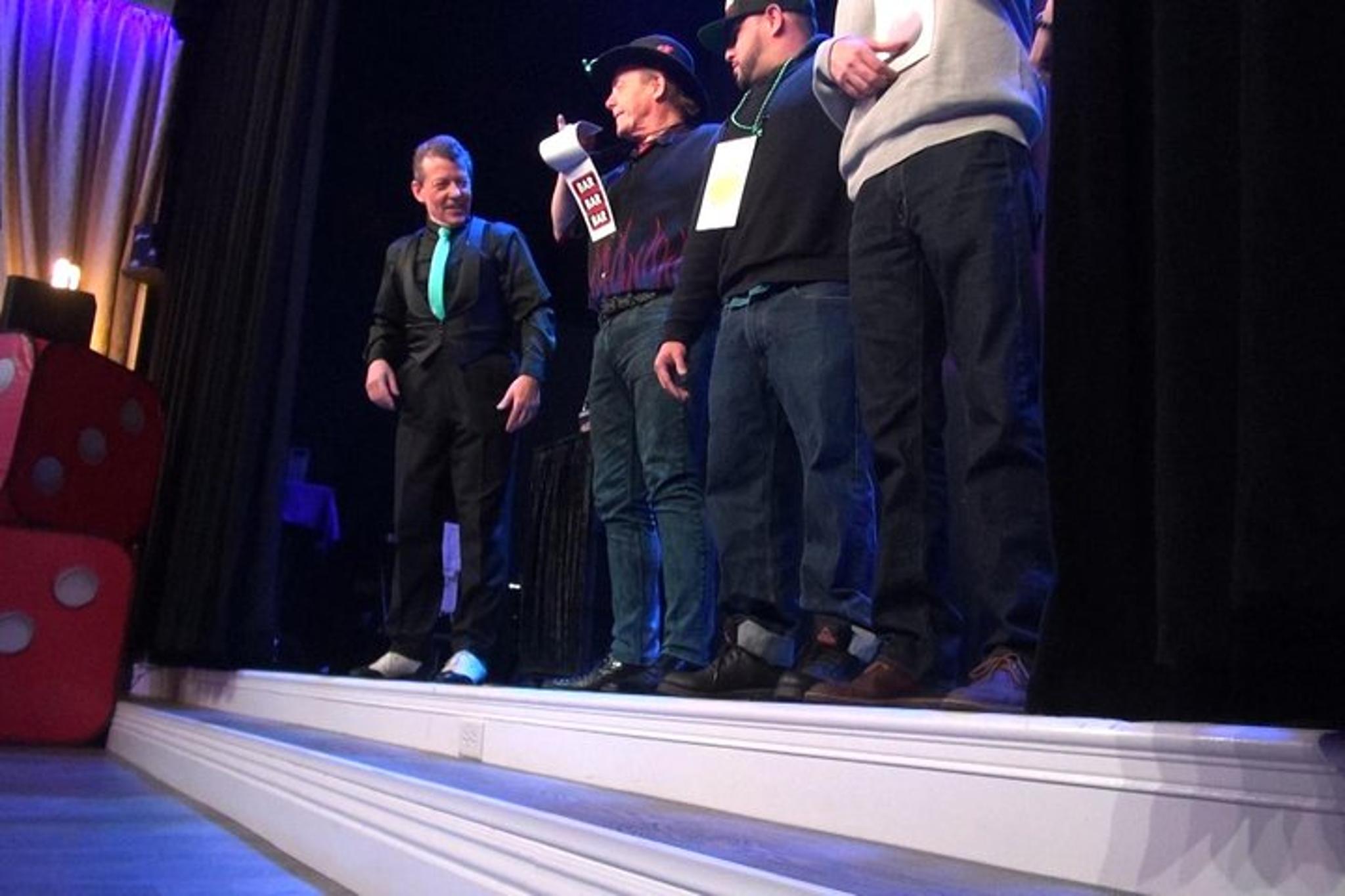 Las Vegas Magic Show with Dinner and Cocktails - Image 3