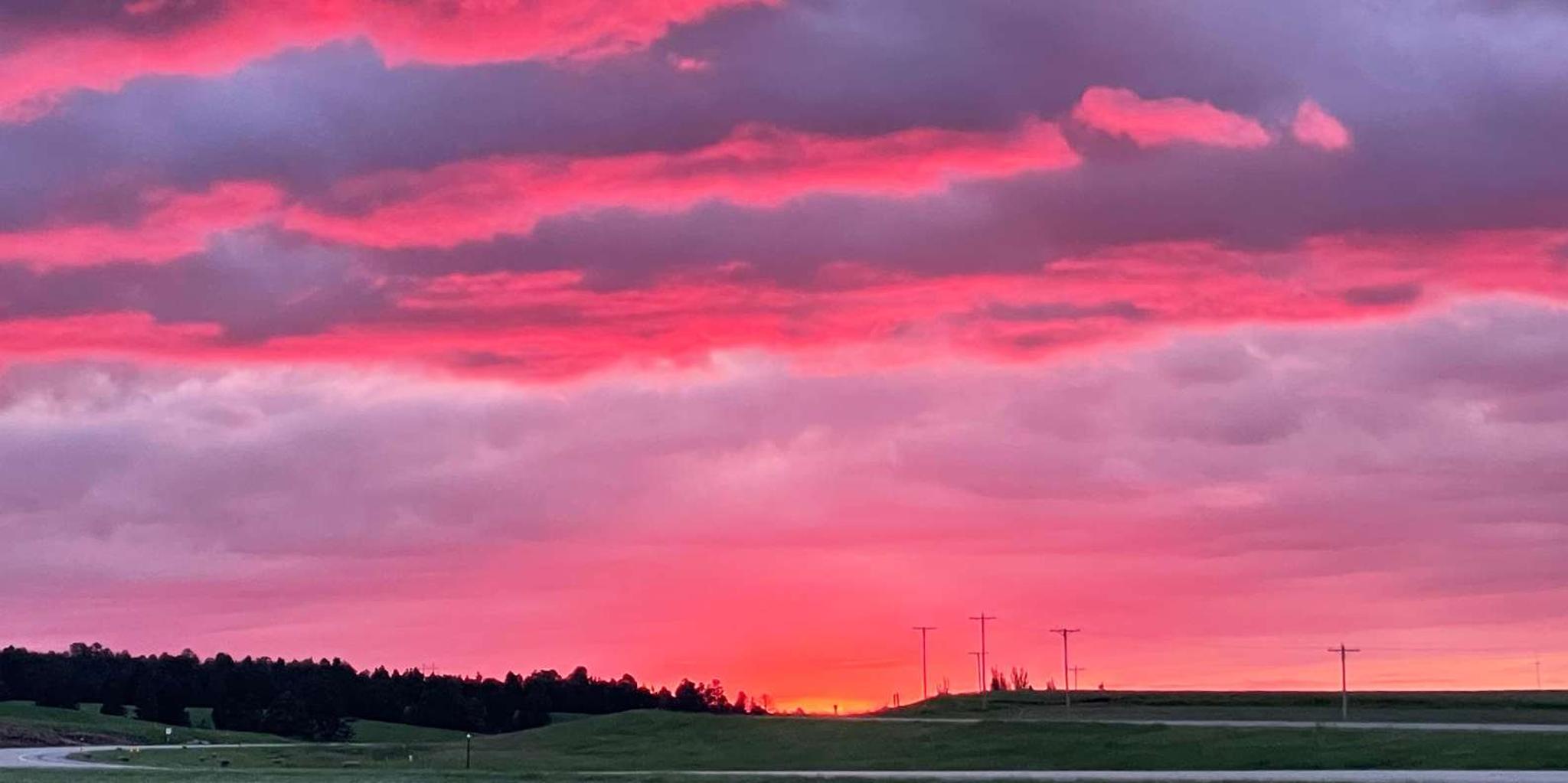 Rapid City Badlands Sunset and Night Sky Tour - Image 5