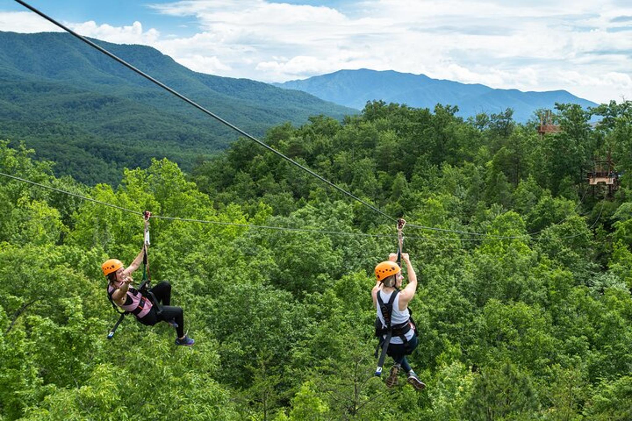 Gatlinburg Zipline Adventure 2 hr - Image 2
