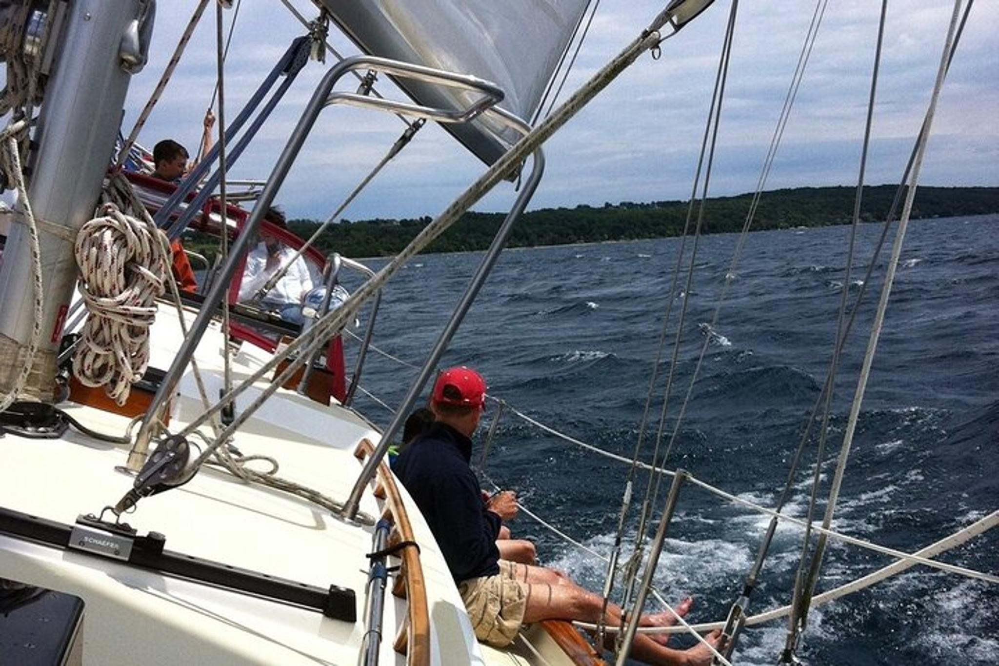 Grand Traverse Bay Private Sailing Experience - Image 2
