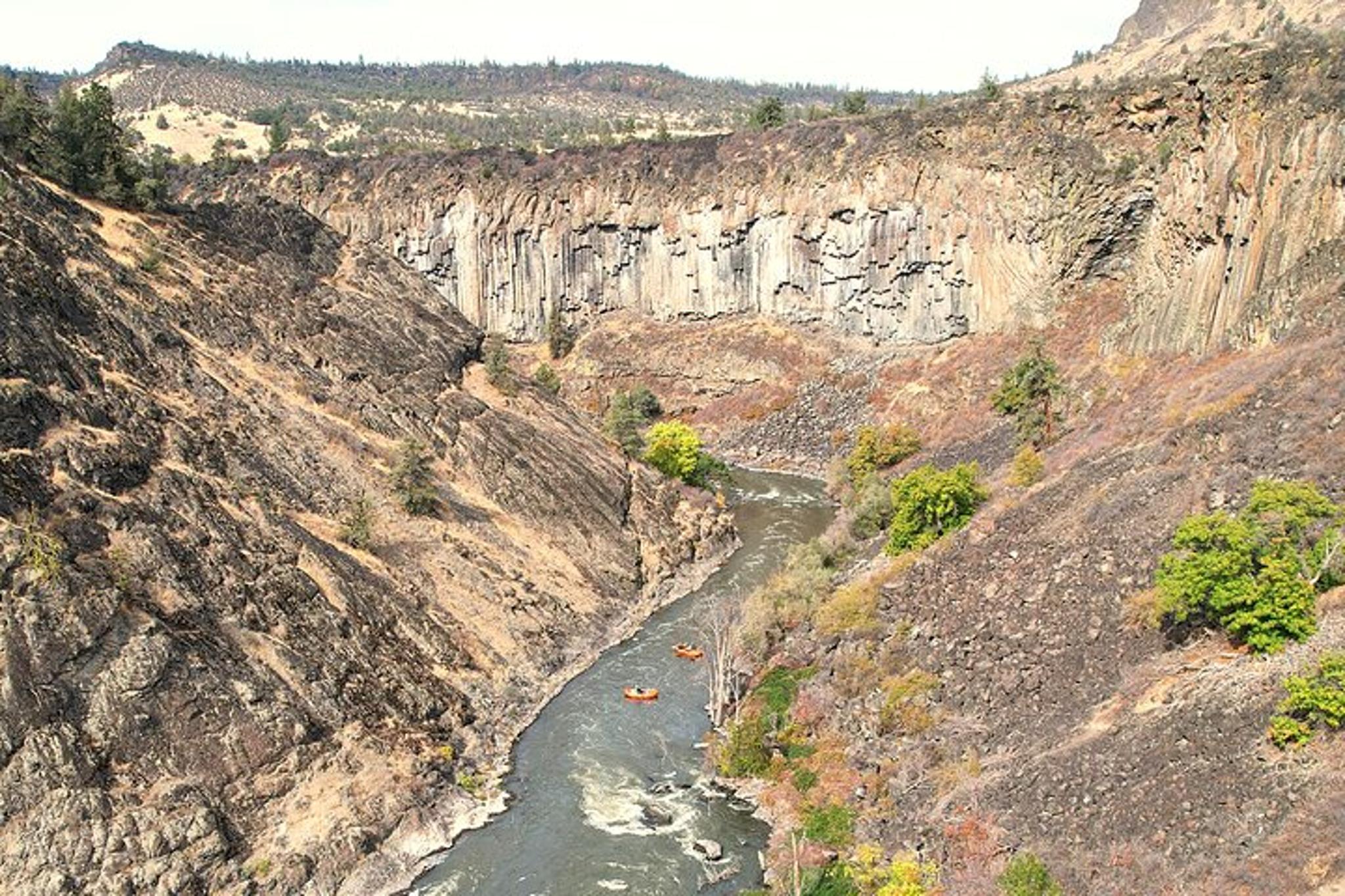 Ashland Klamath River Rafting Half Day - Image 2