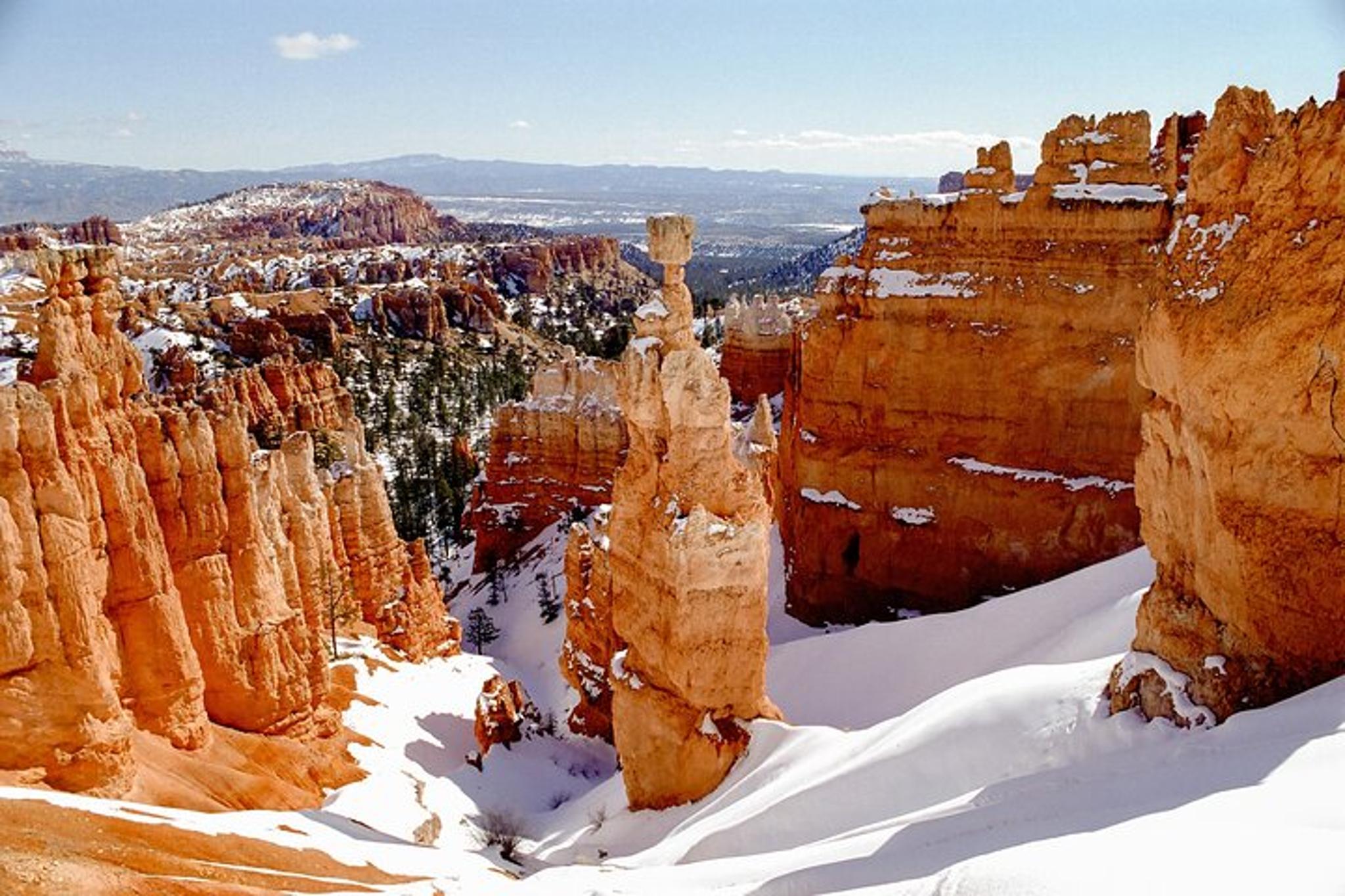 Zion, Bryce Canyon, Grand Canyon & Sedona Small Group Tour - Image 6