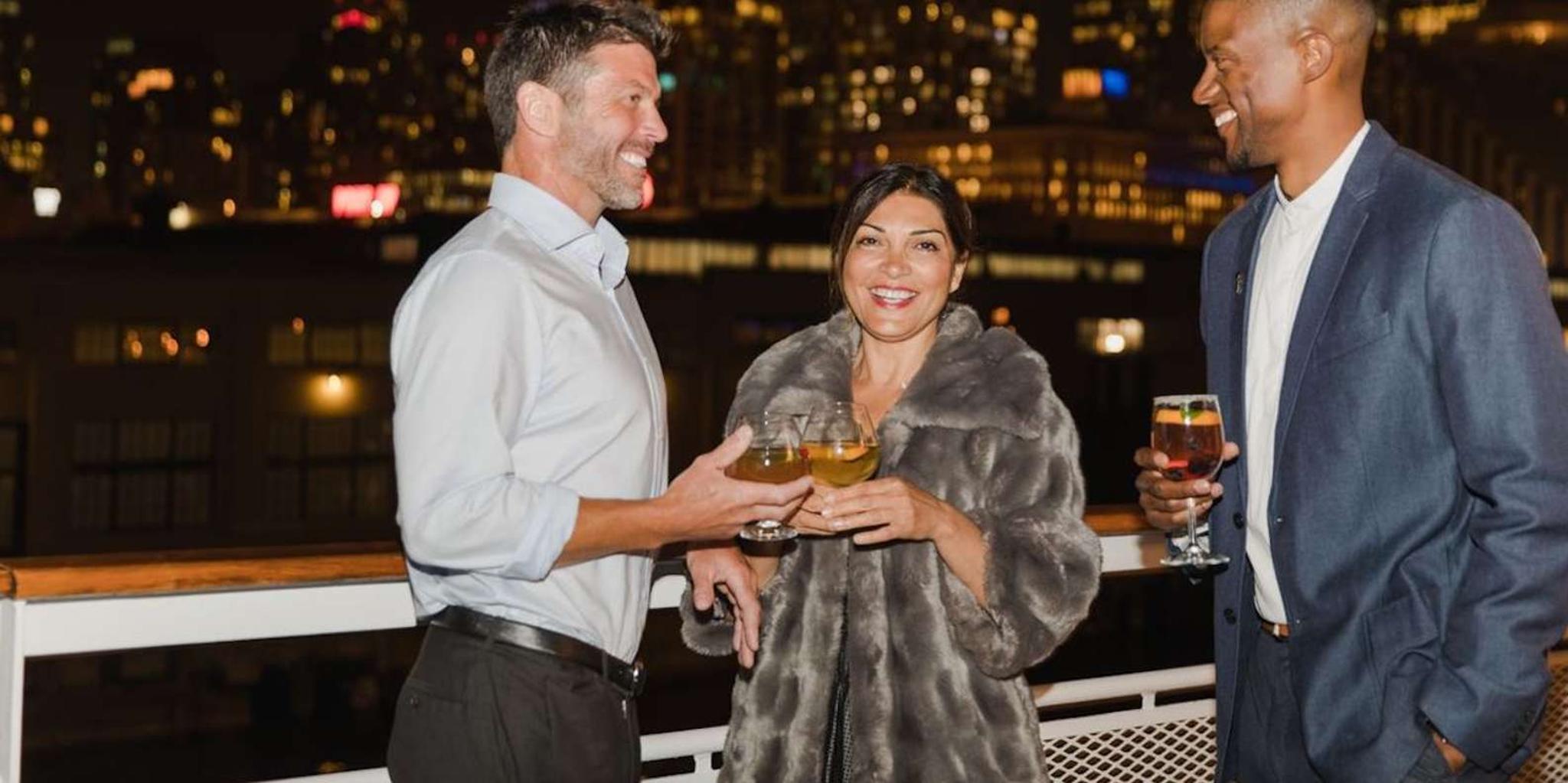 New York New Year's Eve Buffet Dinner Cruise - Image 3