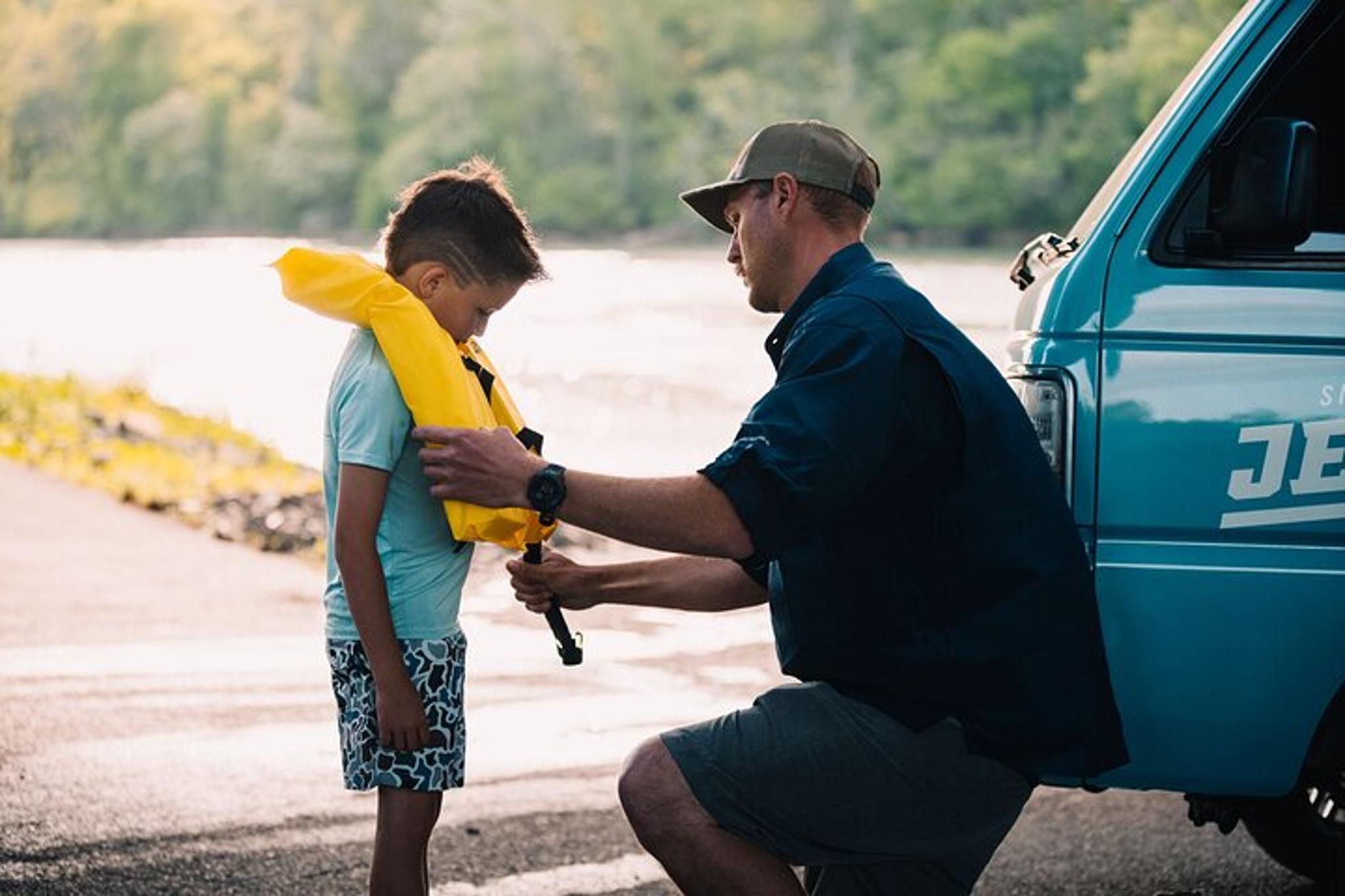 Smoky Mountains Jet Boat Adventure - Image 5
