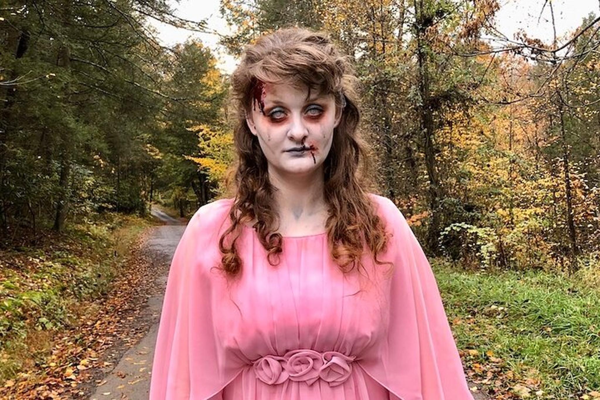 Fayetteville Ghost Walking Tour