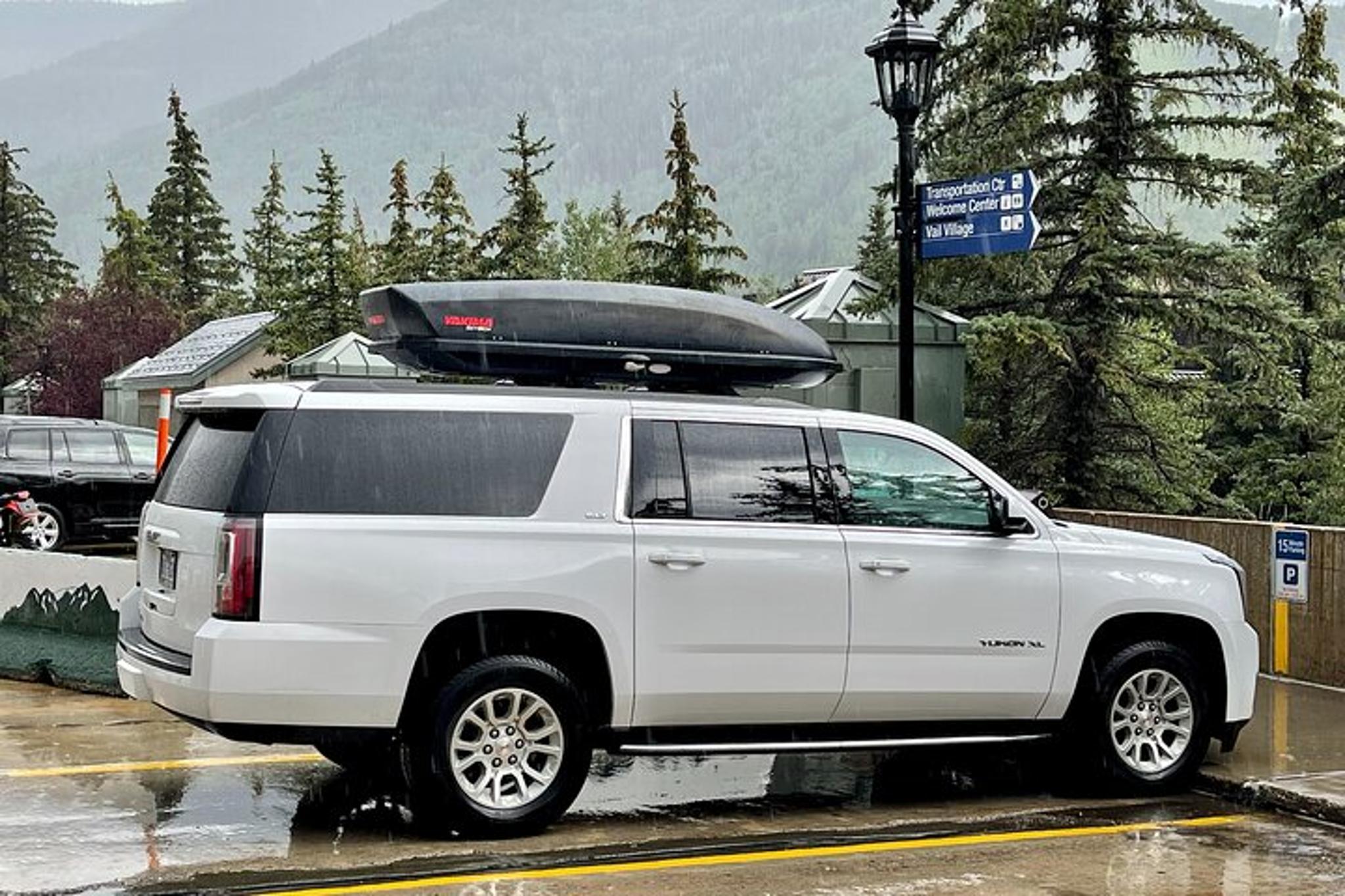 Denver Airport Shuttle to Vail - Image 6