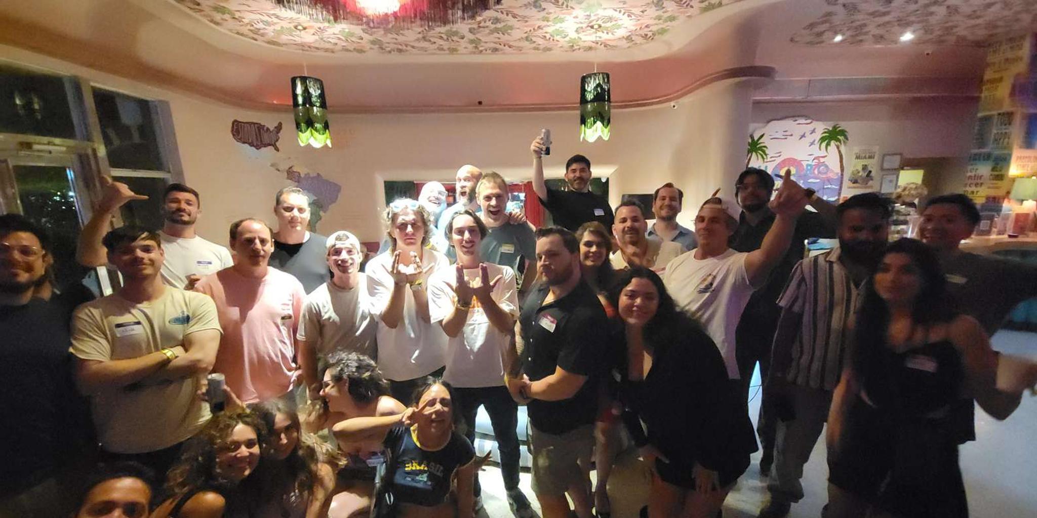 Miami Beach Bar Crawl - Image 5